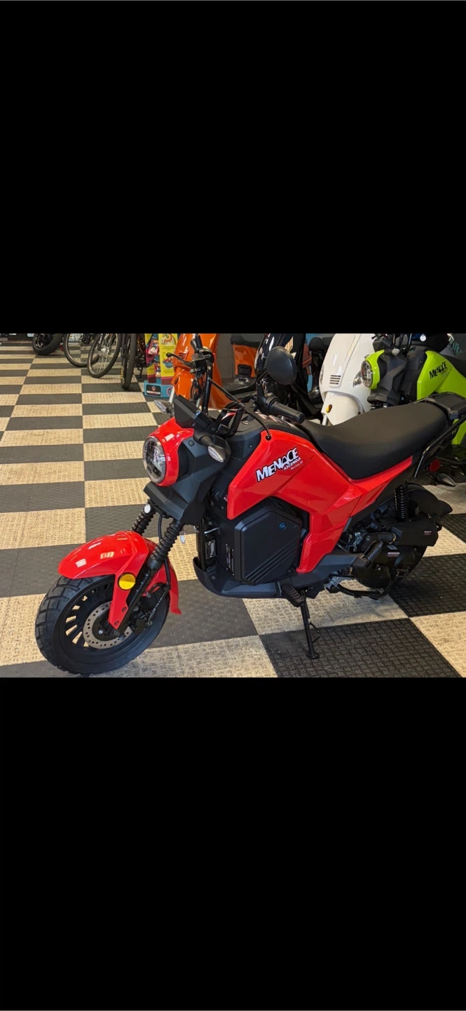 Red Menace 125 Scooter