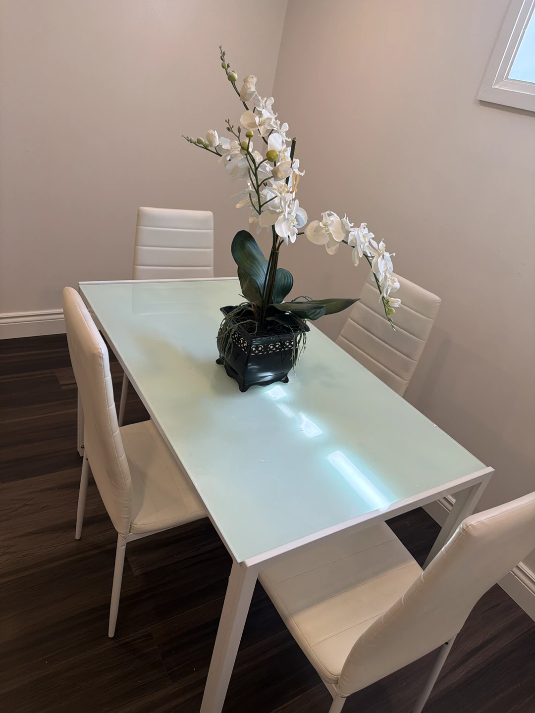 Glass Top Dining Table with 4 White Chairs