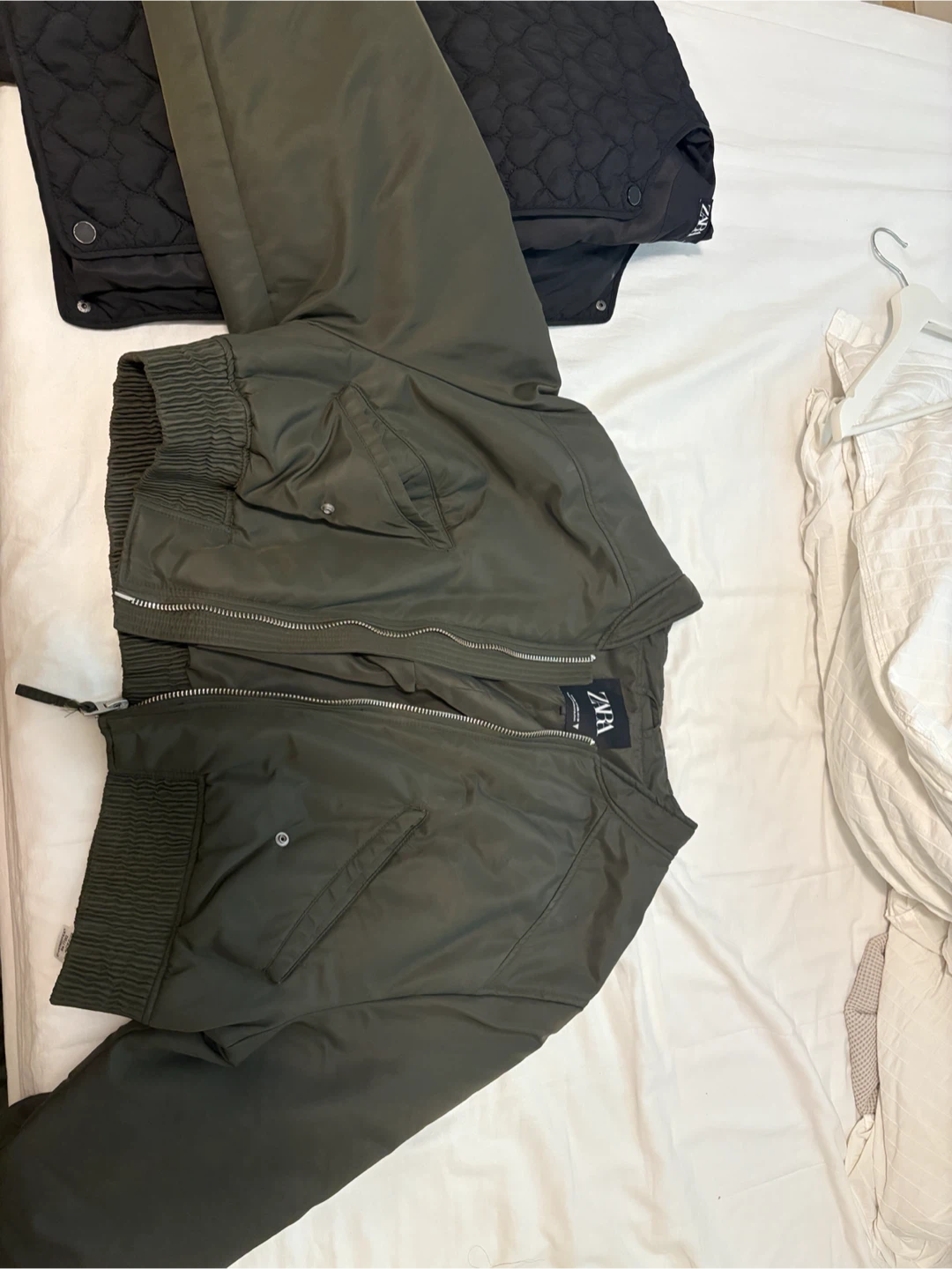 ZARA Bomber Jacket & Quilted Jacket Bundle - photo 3