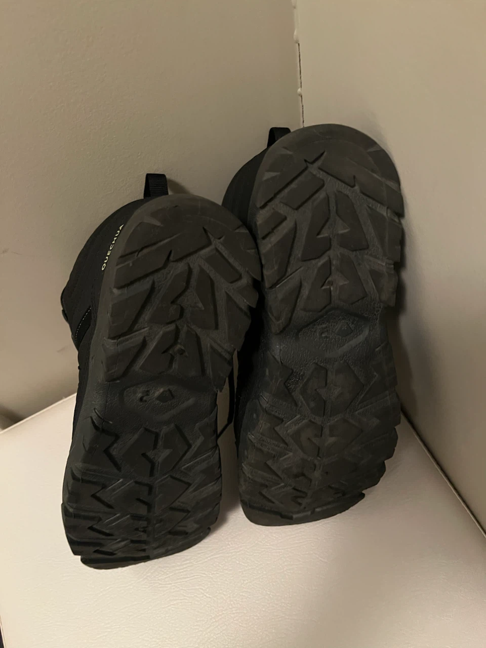 Quechua hiking boots  9.5 US - photo 5