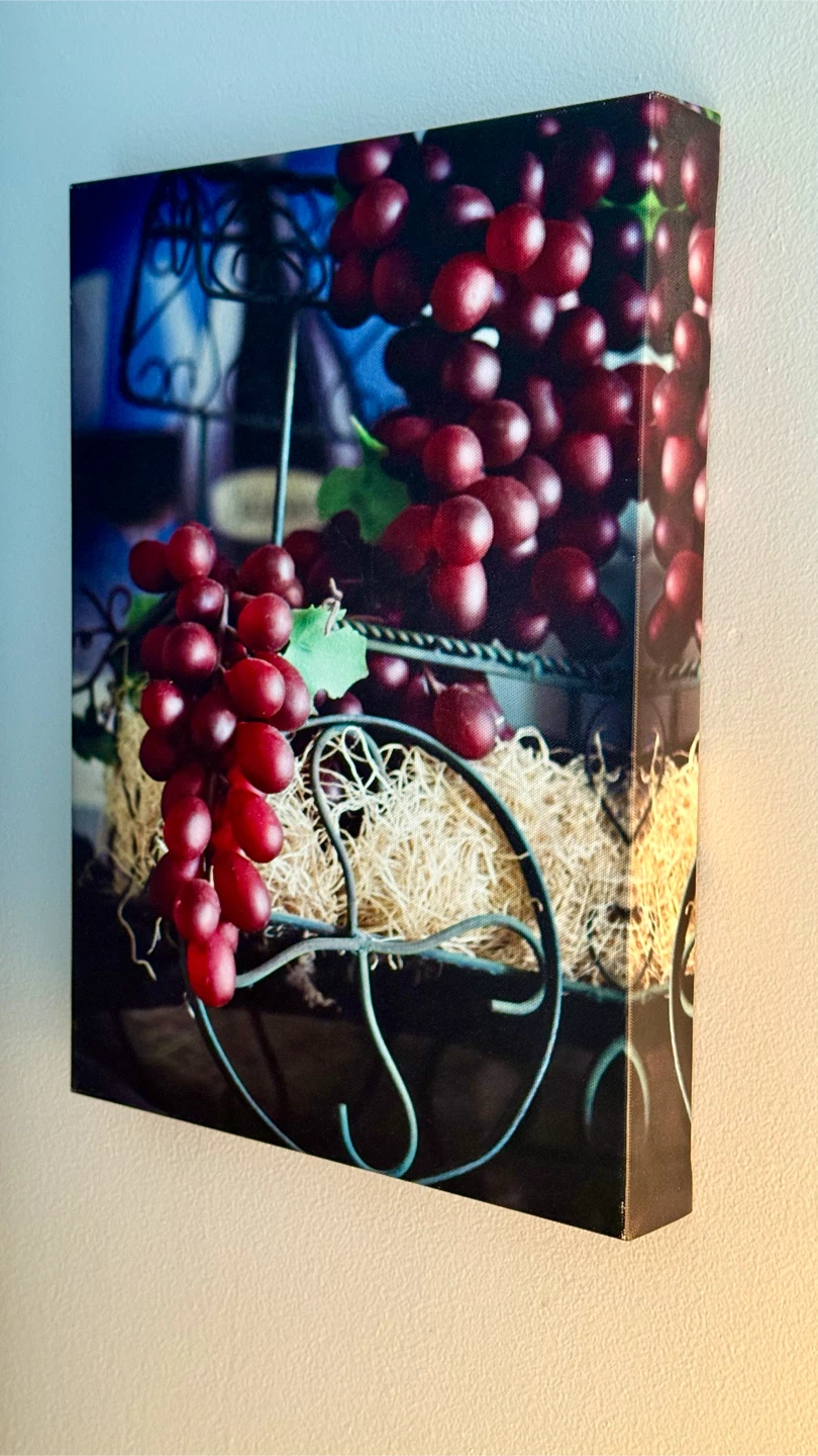 Kitchen Canvas Wall Art Purple Grapes