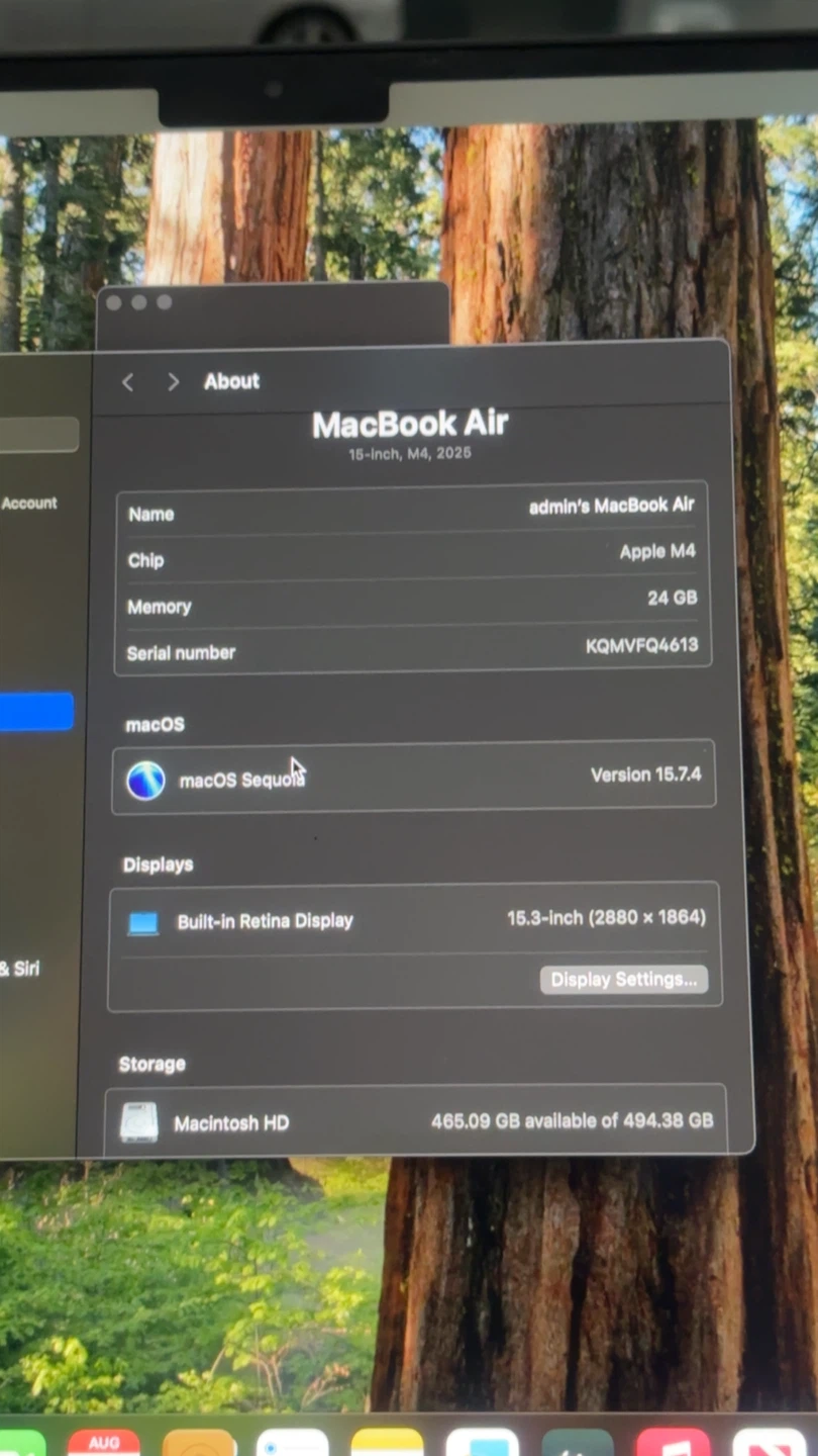 MacBook Air 2025 • M4 Chip • Super Clean & Crazy Fast - photo 4