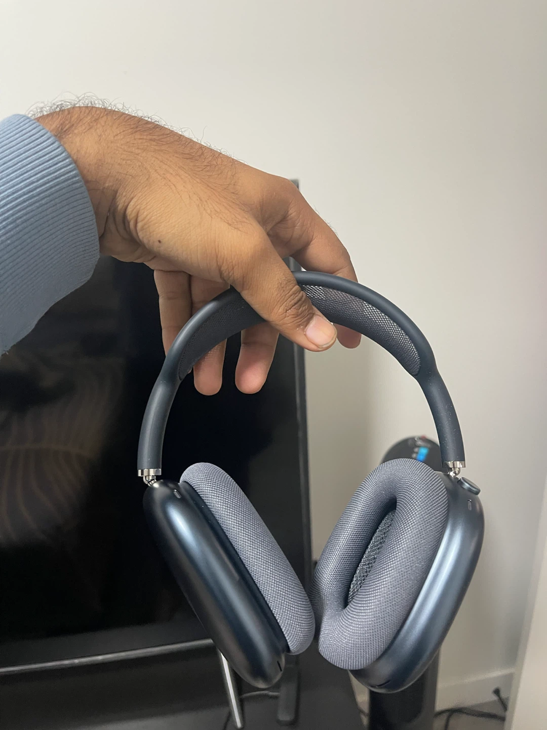 Apple AirPods Max 2 Headphones - photo 2