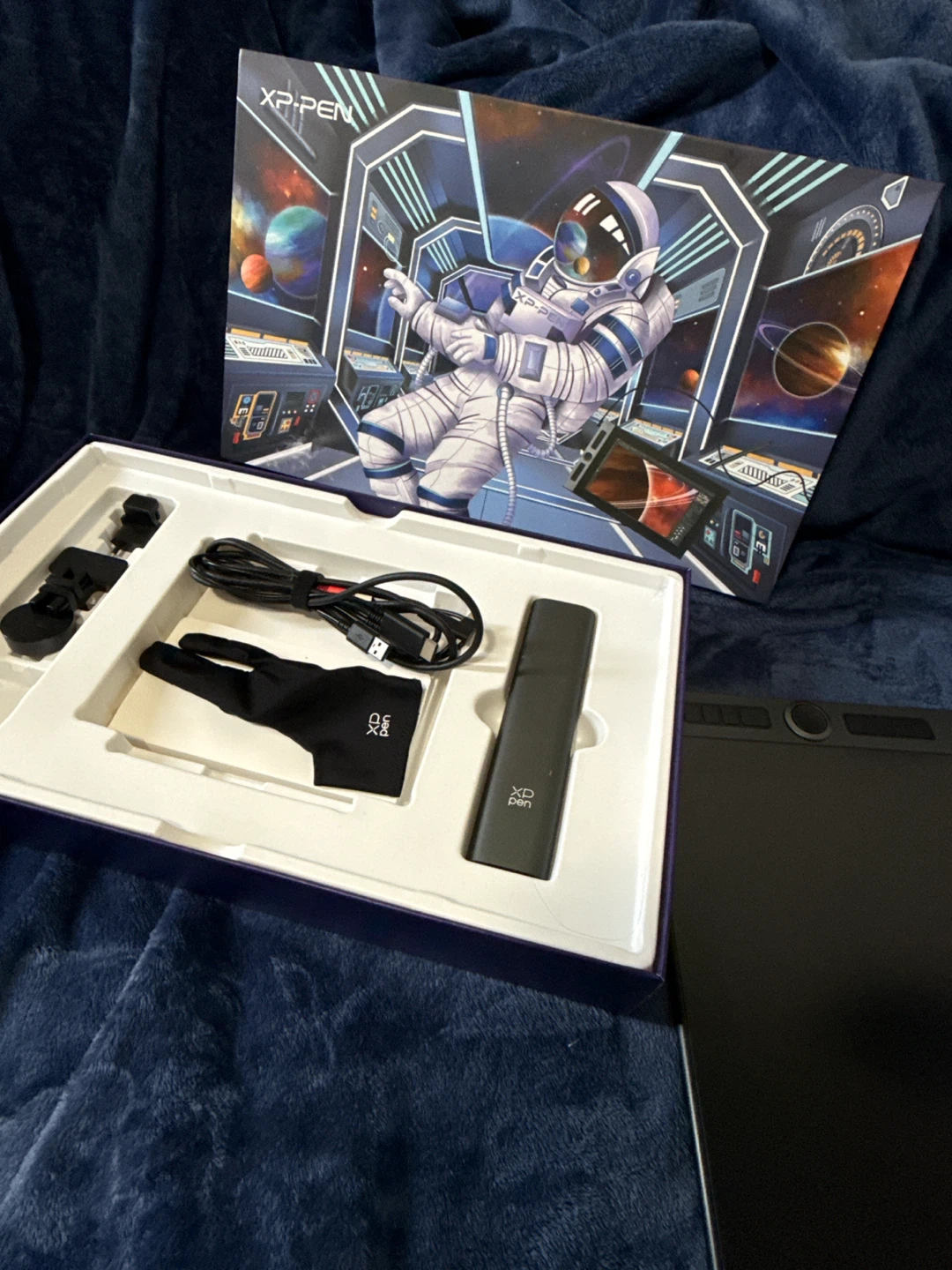 XP Pen Drawing Tablet - for digital artists - photo 4