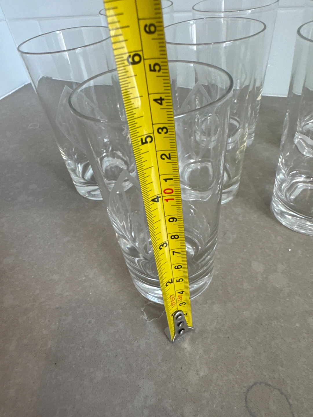 Monogram vintage Set of 7 Etched Glass Tumblers - photo 4