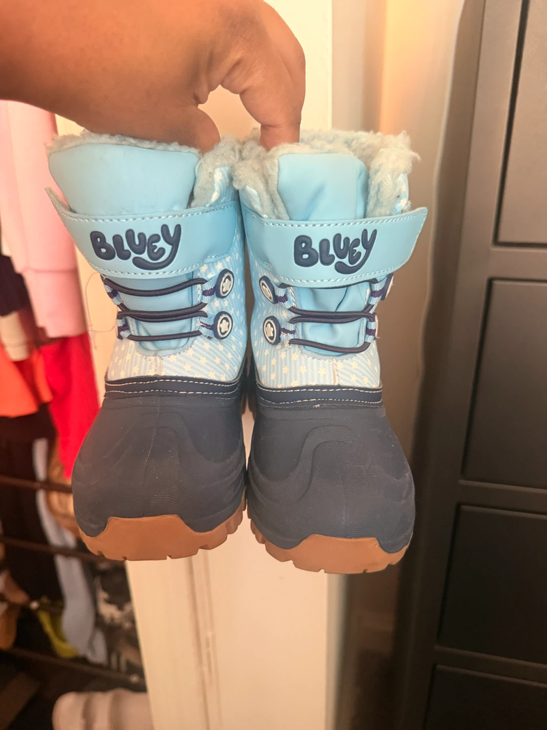 Bluey Toddler Winter Boots Size 7 - photo 2