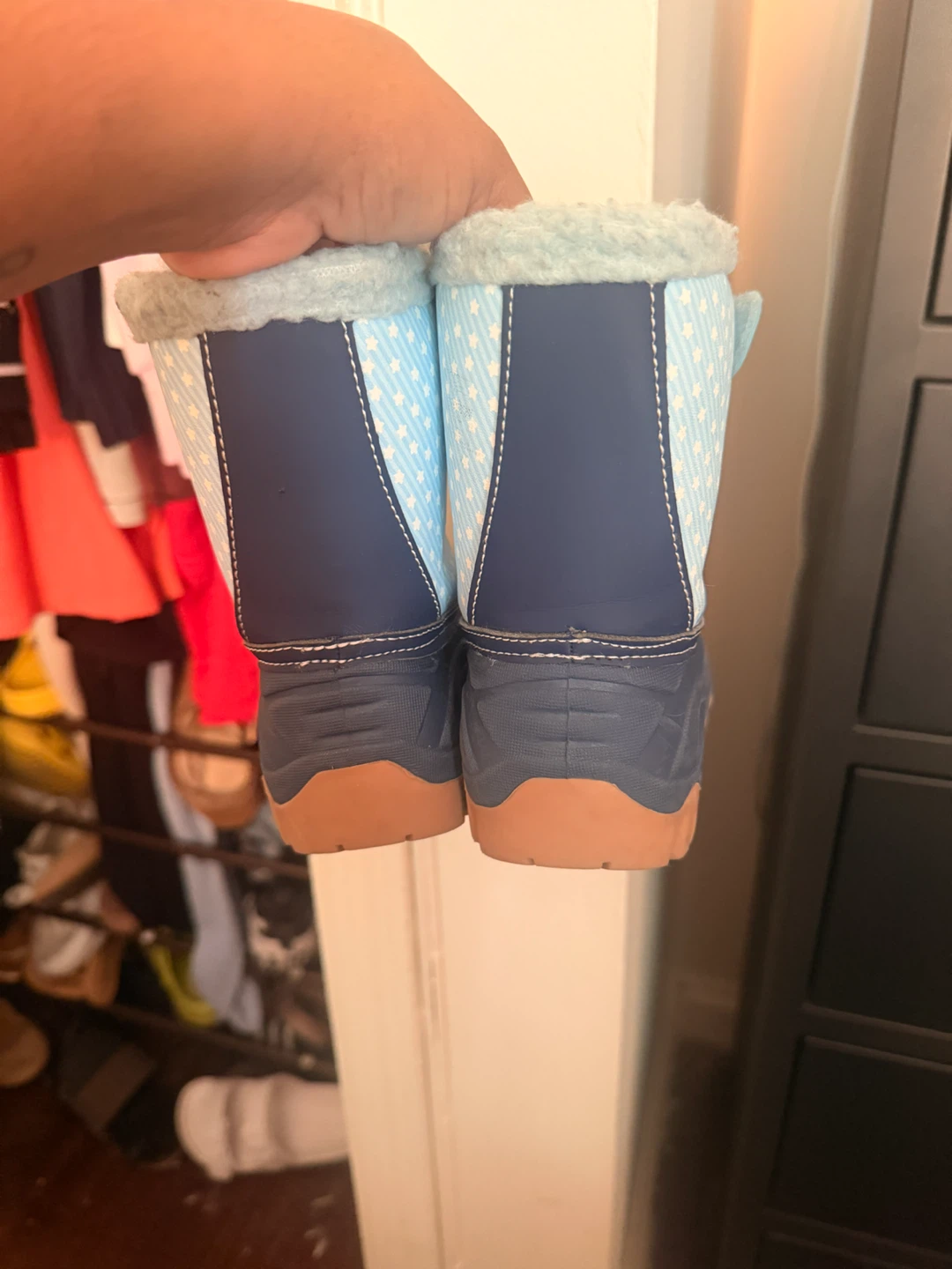 Bluey Toddler Winter Boots Size 7 - photo 3