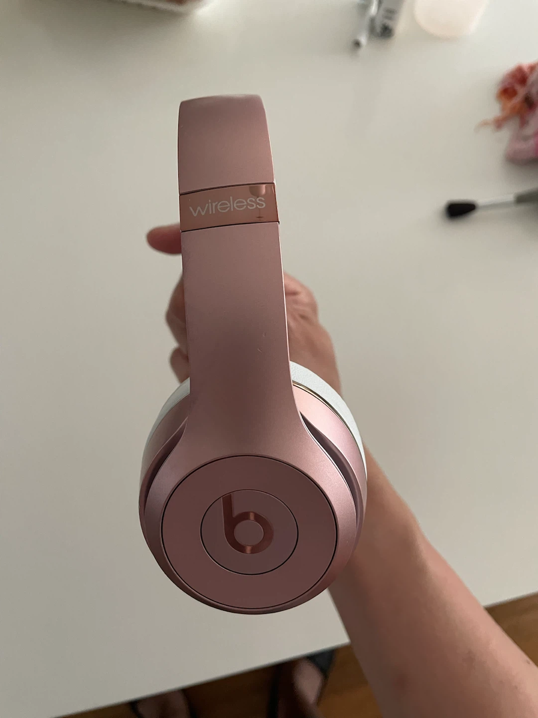 Beats Solo3 Wireless Rose Gold On-Ear Headphones - photo 2
