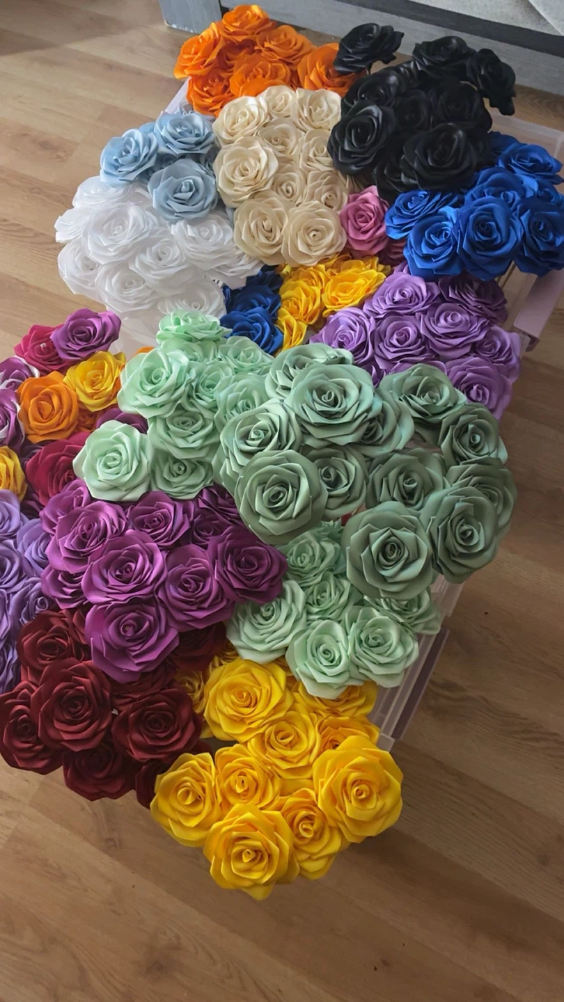 Artificial Silk Roses for Decoration - photo 2