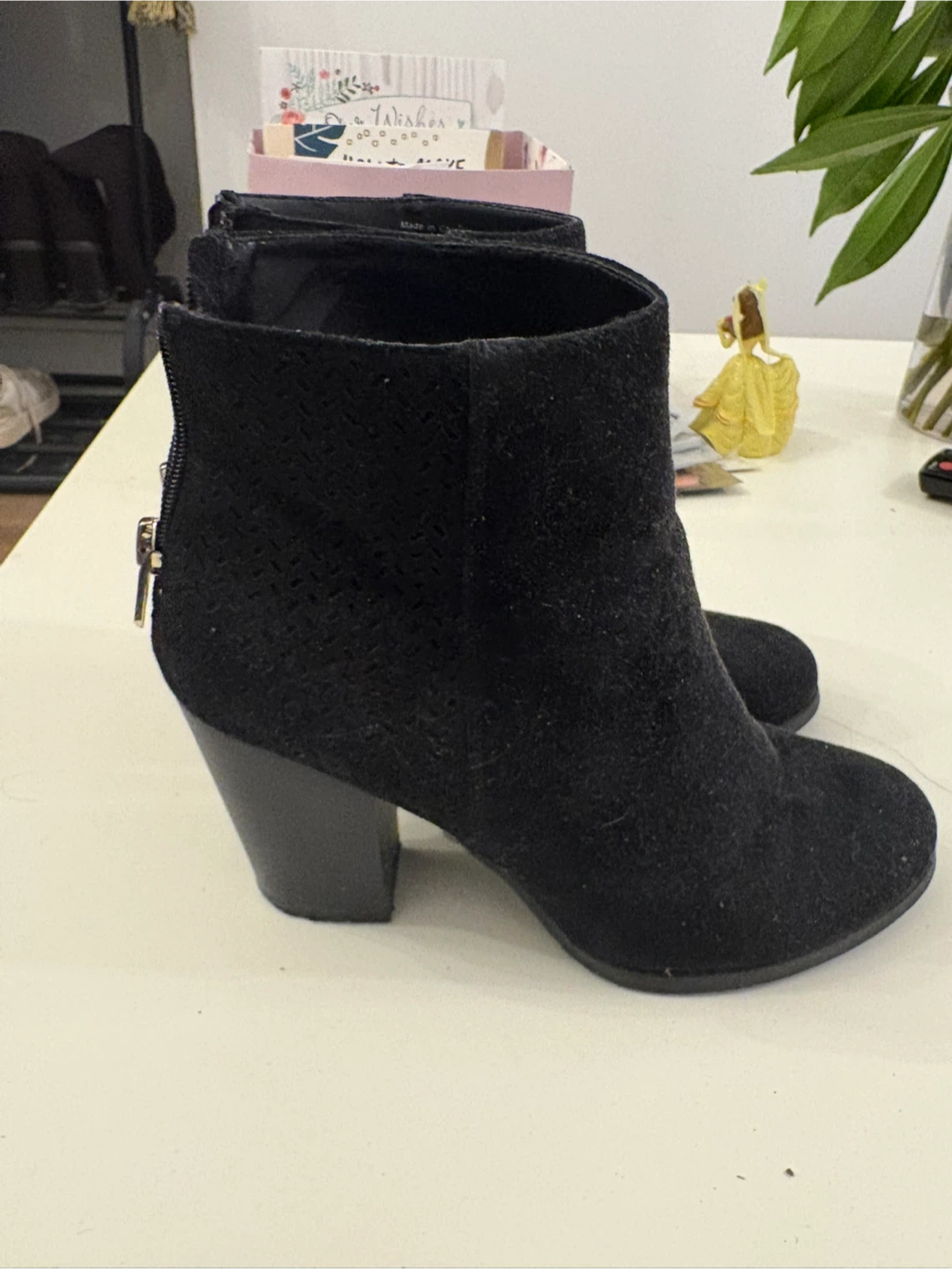 Ladies Boots