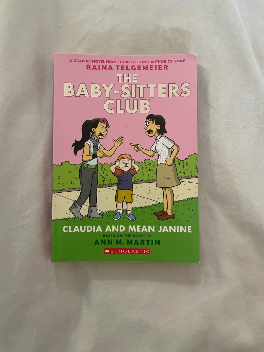 The Baby-Sitters Club Graphic Novel Books 4-8 - photo 2