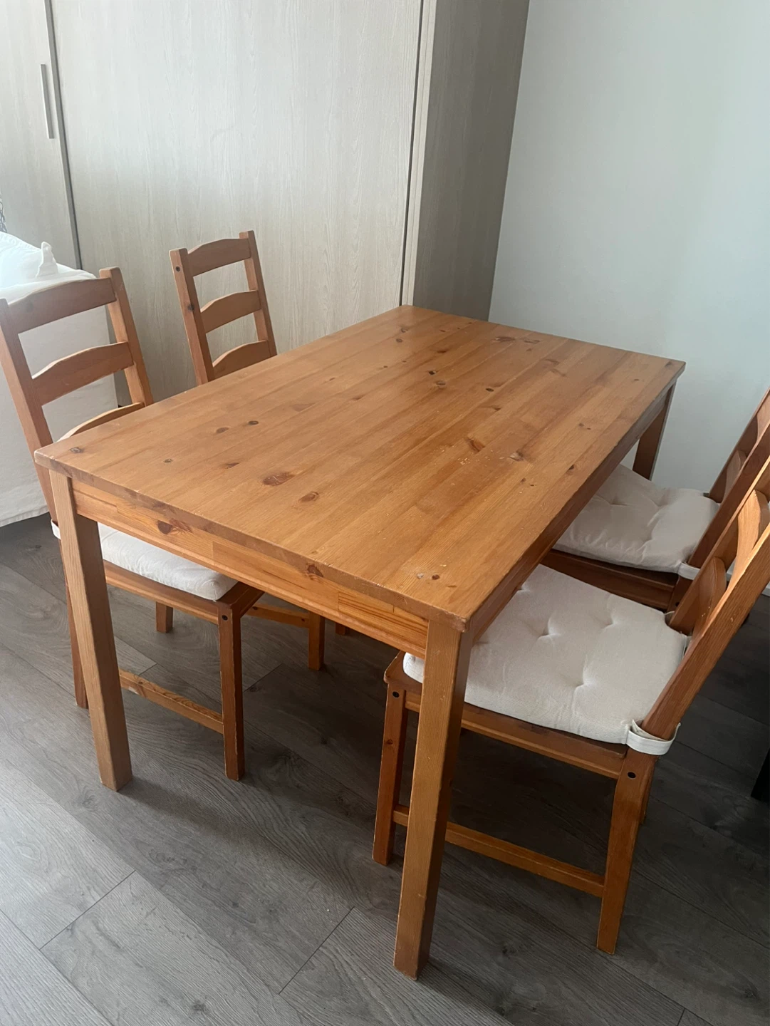 IKEA HÄGERNÄS Dining Set - Table and 4 Chairs - photo 4
