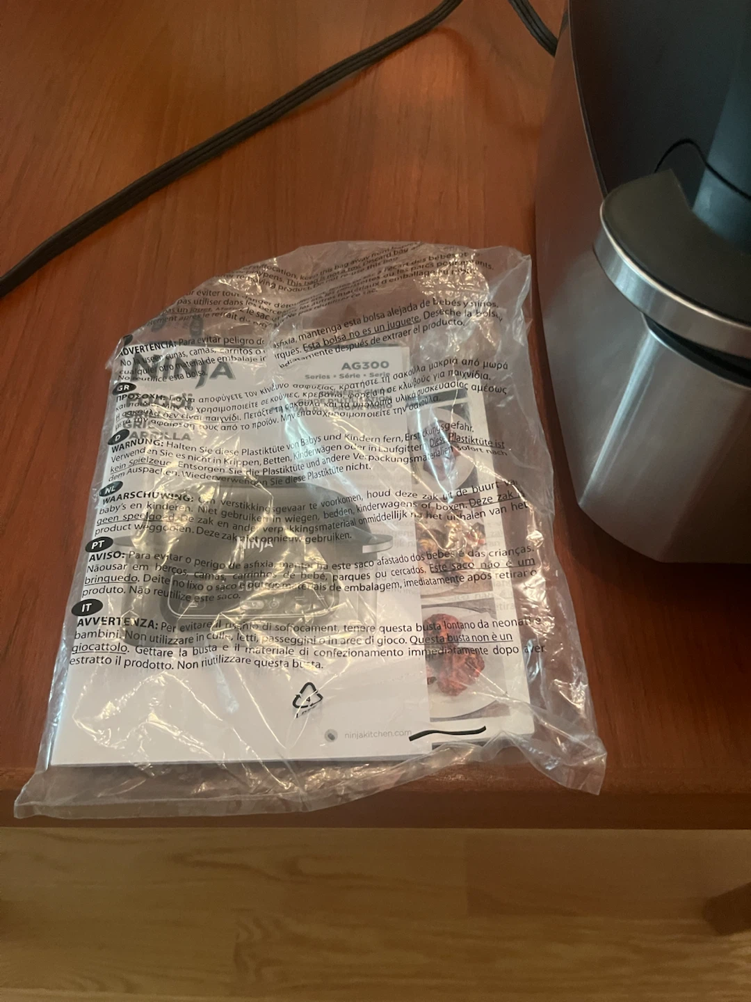 Ninja AG300 Stainless Steel Air Fryer Grill - photo 5