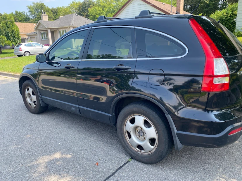 Black Honda CR-V 2007