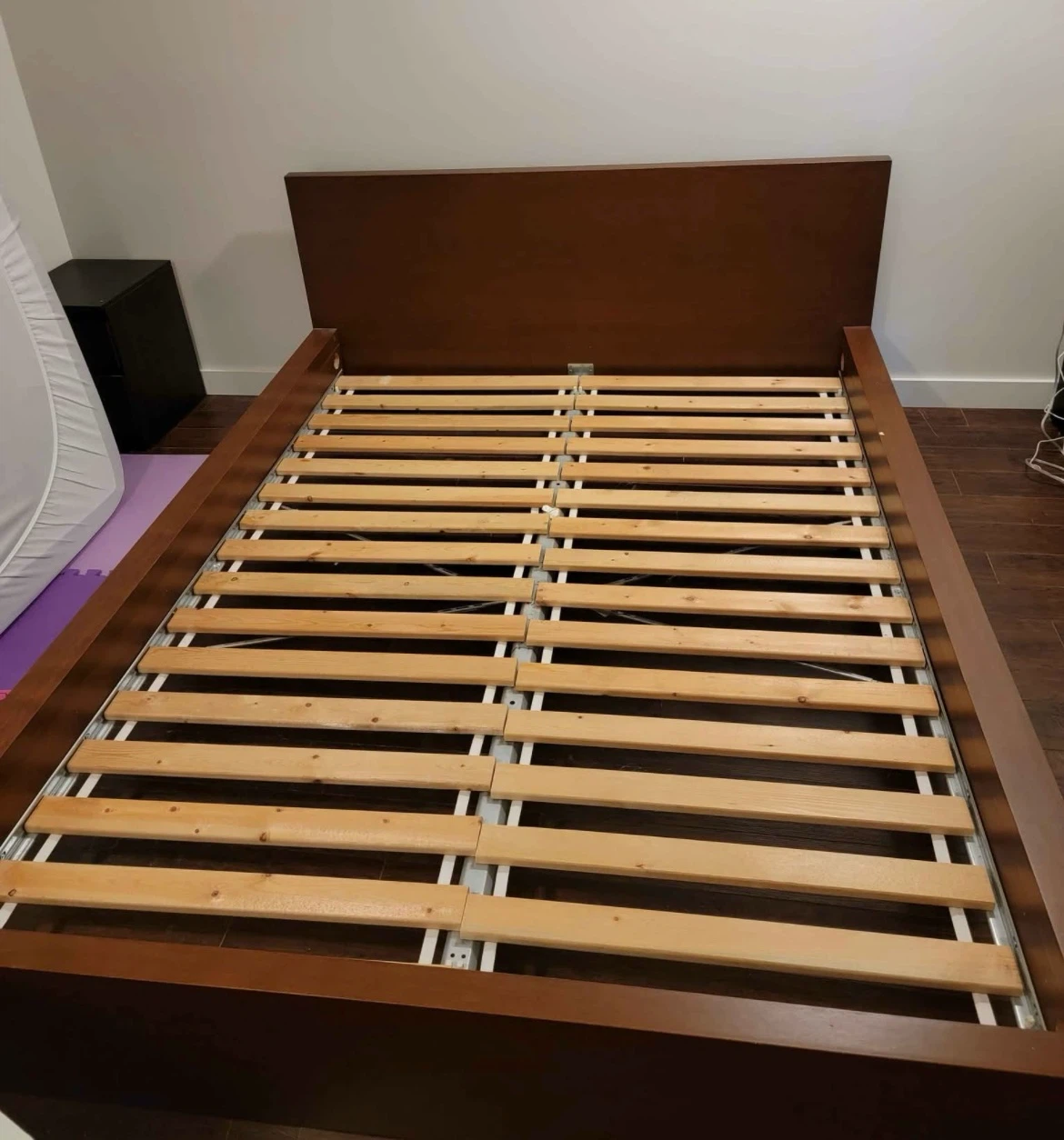 IKEA MALM Queen bed frame in brown - photo 2