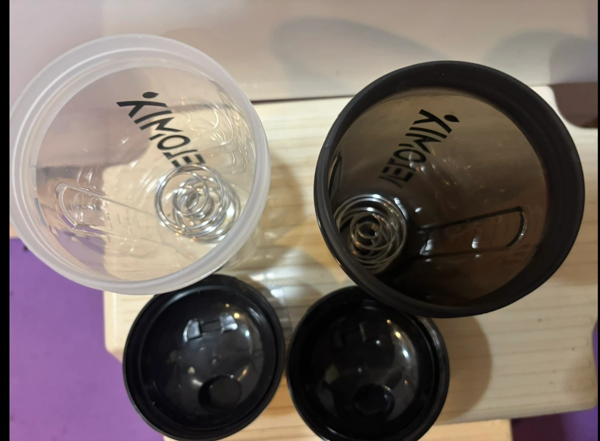 Velomix Shaker Bottles with Whisk Balls - Set of 2 - photo 2