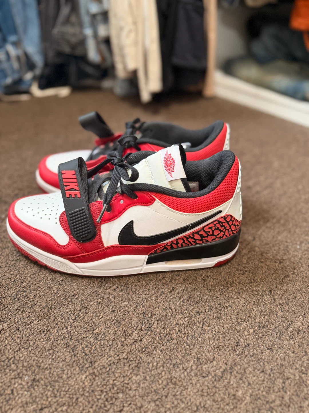 Air Jordan Legacy 312 Low White/Black-Gym Red Size 8.5 - photo 2