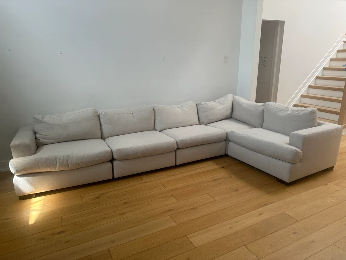 Sectional Sofa Familie Model by Structube