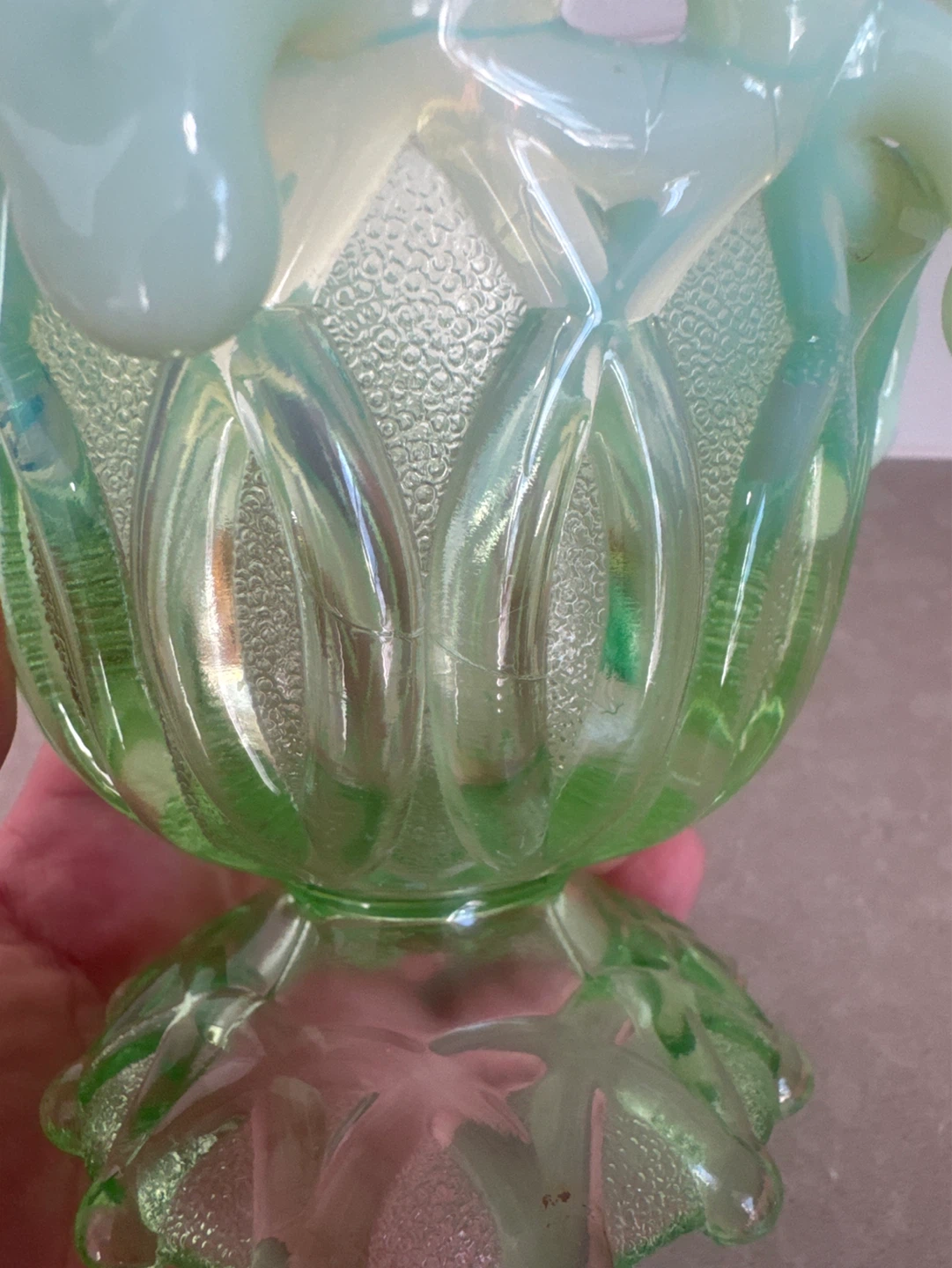 Northwood opalescent green glass spooner ruffled rim. 1900-1915 - photo 5