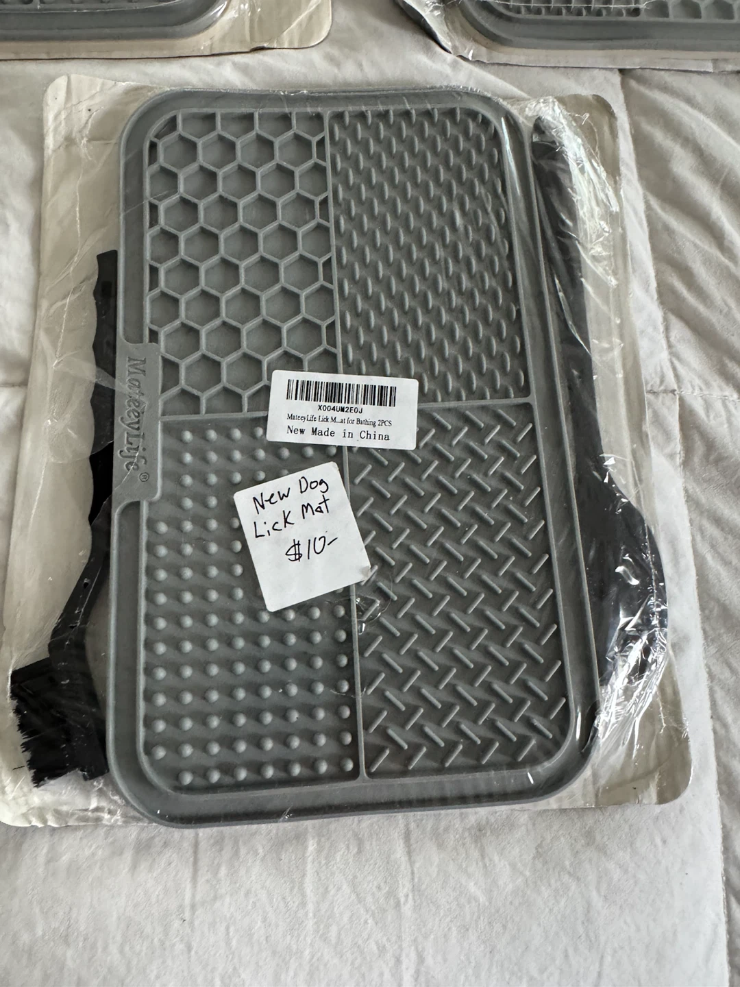 3 Brand New Dog Lick Mats $10 per set All Brand New - photo 4