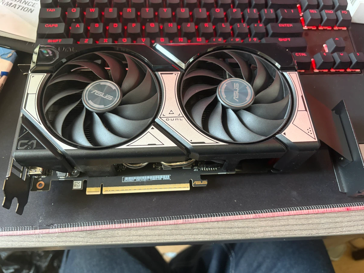 ASUS GeForce RTX 5060 Ti 16gb - photo 2