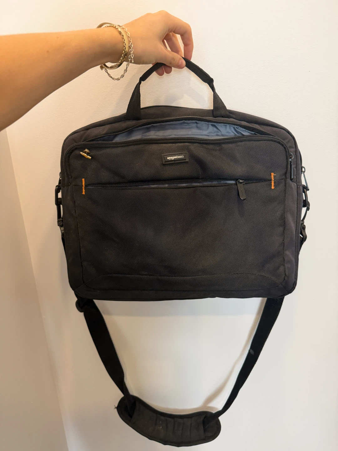 AmazonBasics Laptop Bag