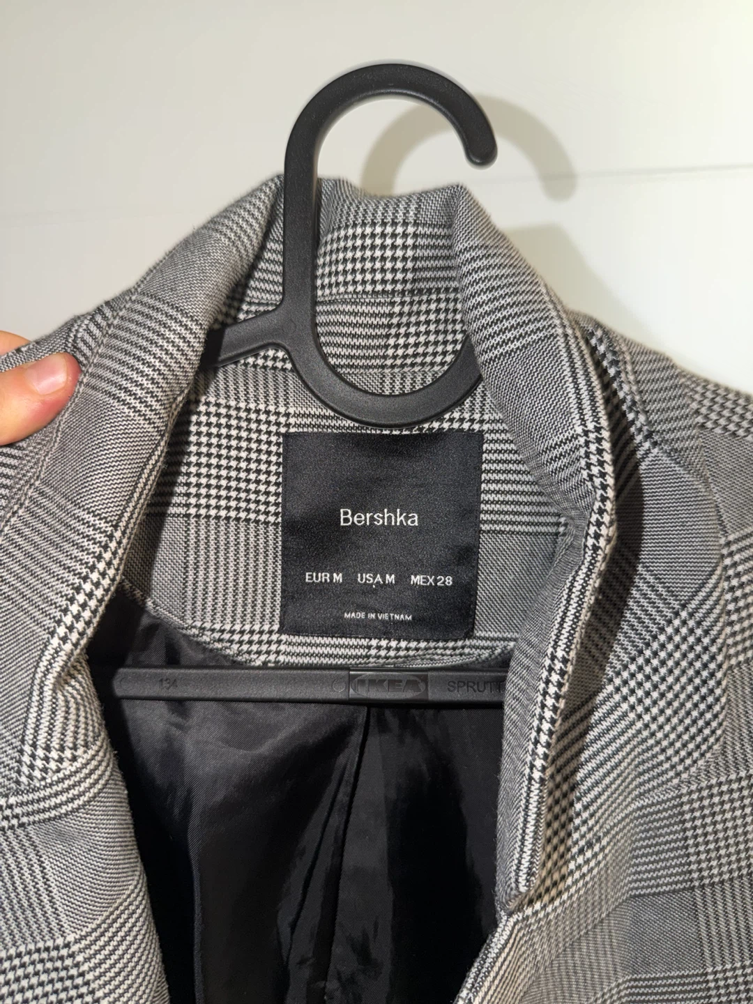 Bershka Plaid Blazer Jacket - Size Medium - photo 2