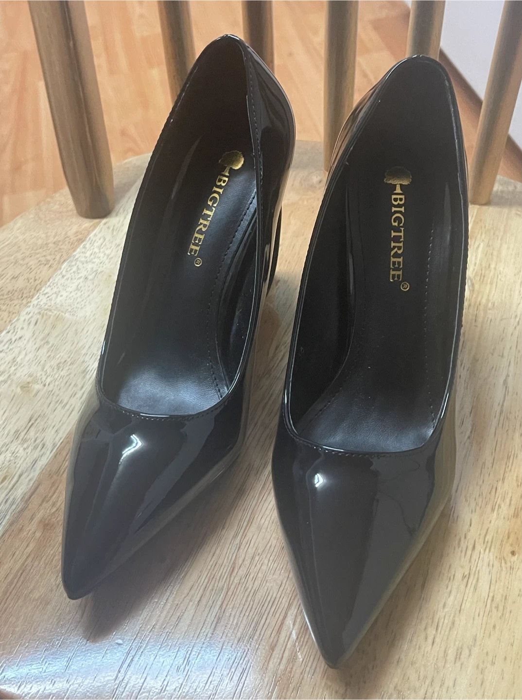 BIGTREE Black Patent Heels - photo 2