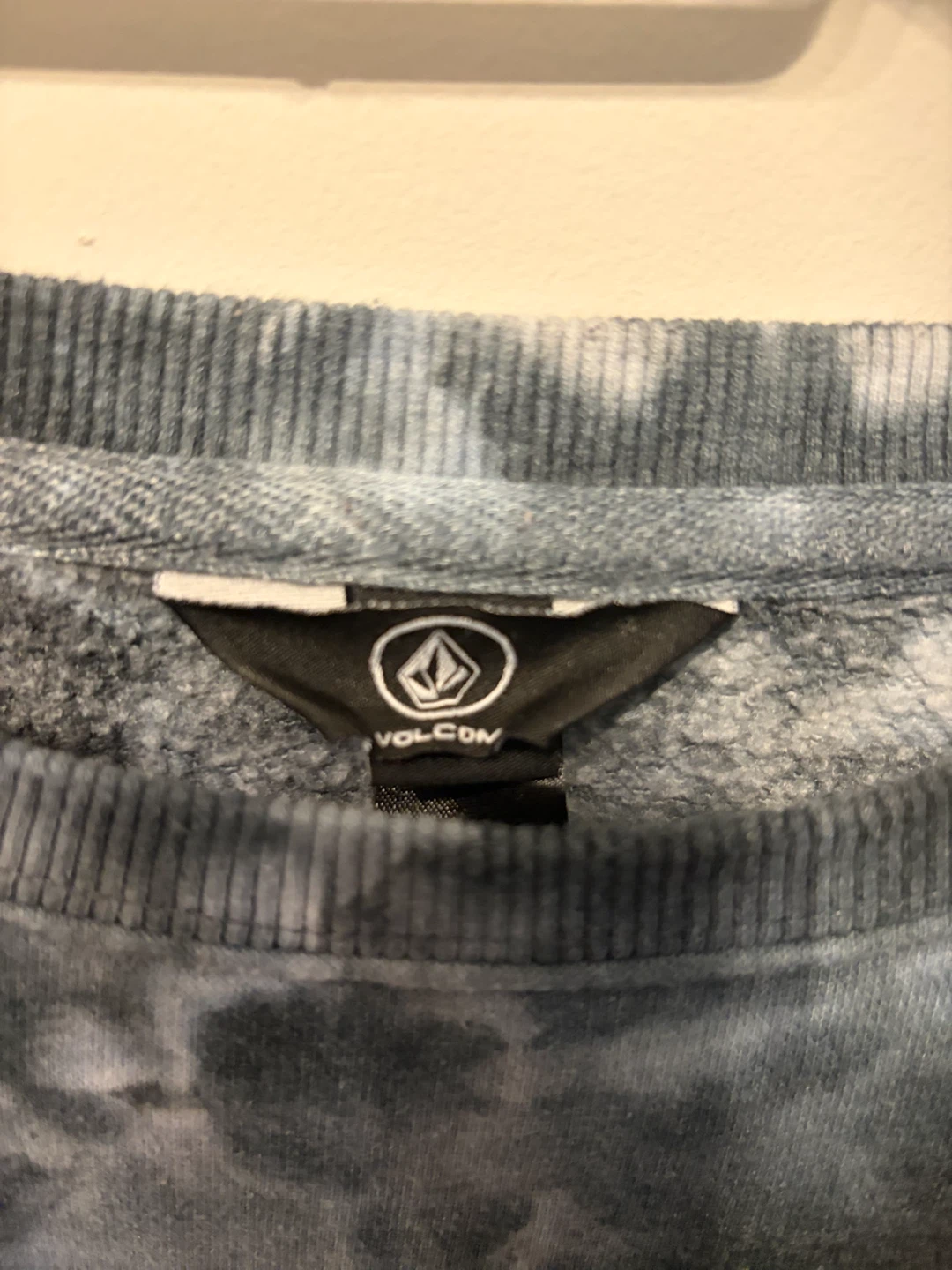 Volcom Tie-Dye Crewneck Sweatshirt - photo 3