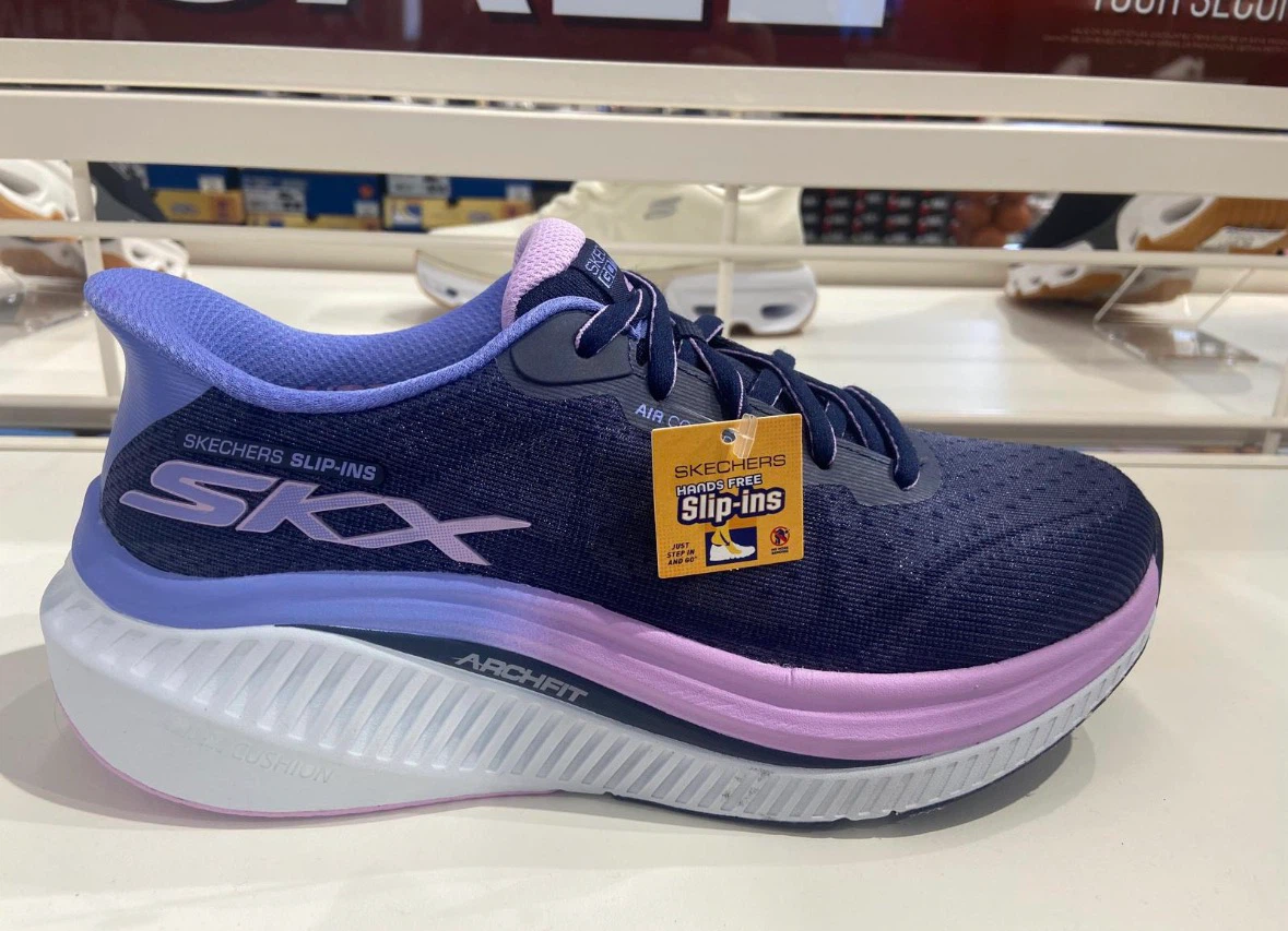 Skechers Women’s Arch Fit – Brand New! - photo 2