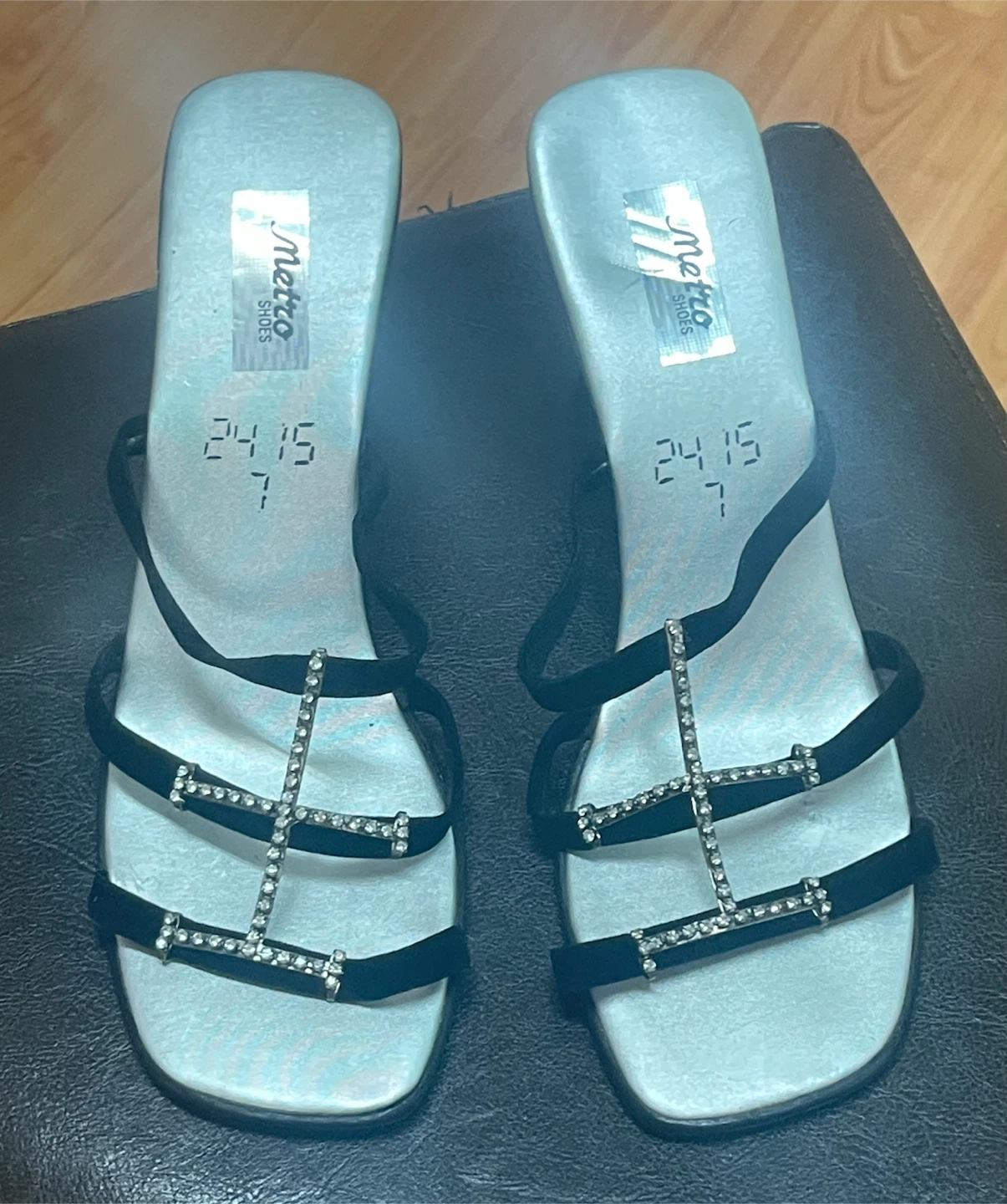 Metro Shoes Women's Heeled Sandals Size 7 - photo 3