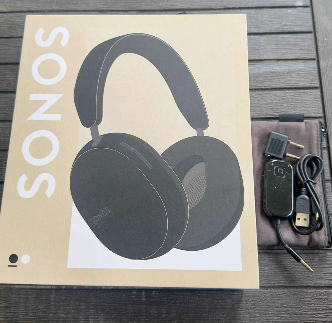 Sonos ace and Avantree Bluetooth transmitter