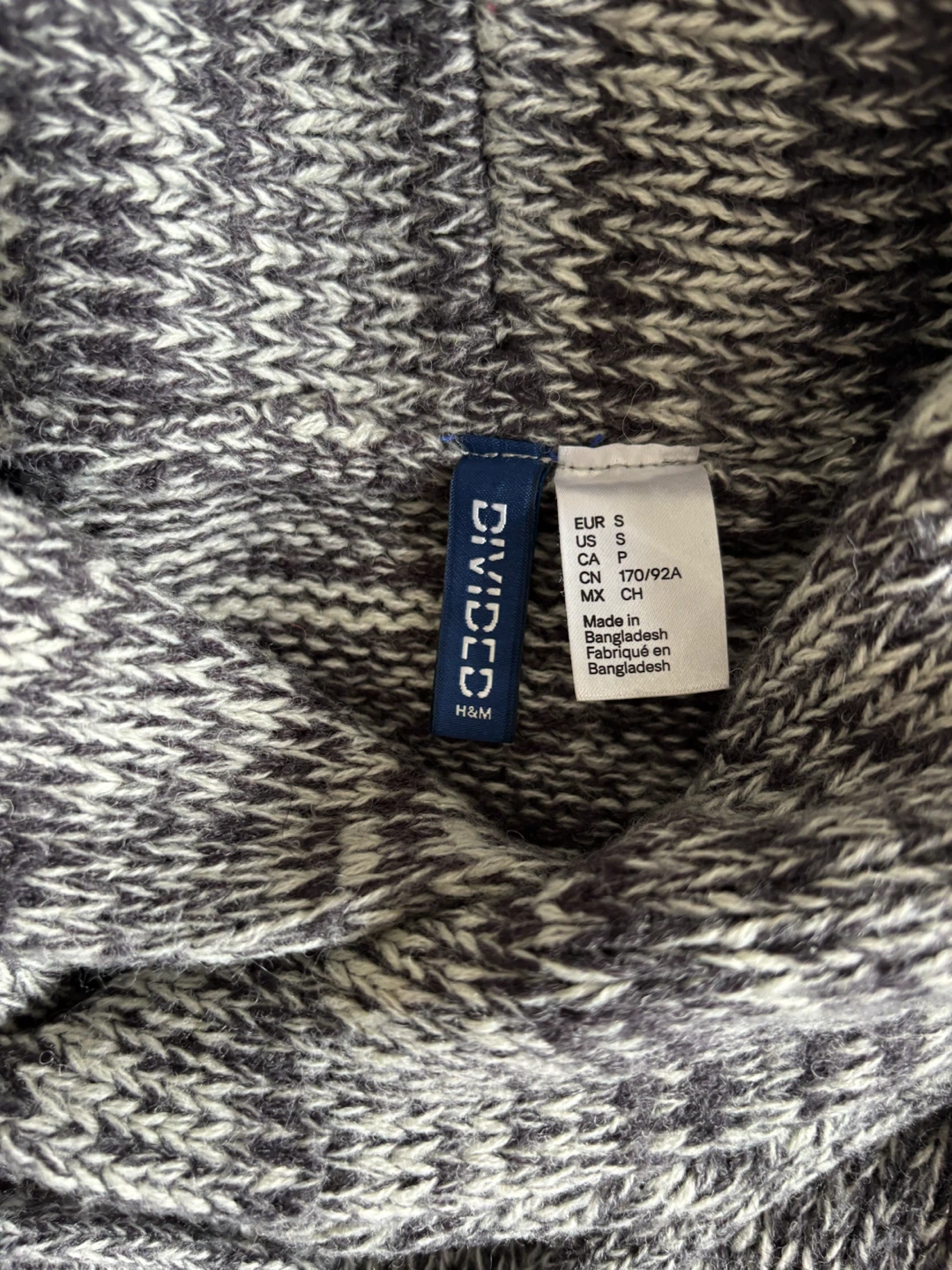 NEVER WORN! H&M Divided Grey Marled Knit Sweater - photo 3