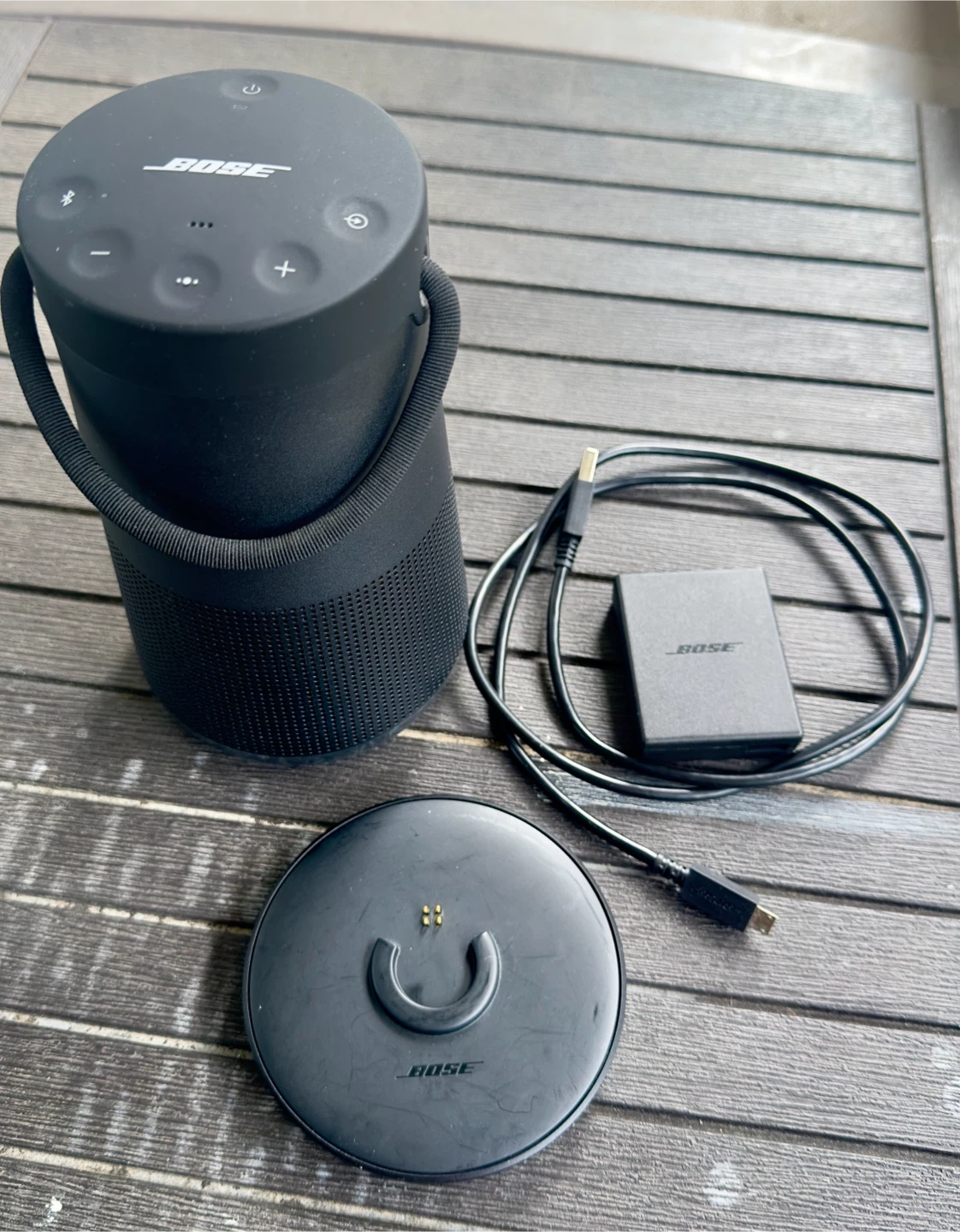 Bose soundlink revolve 2 and bose charging duck