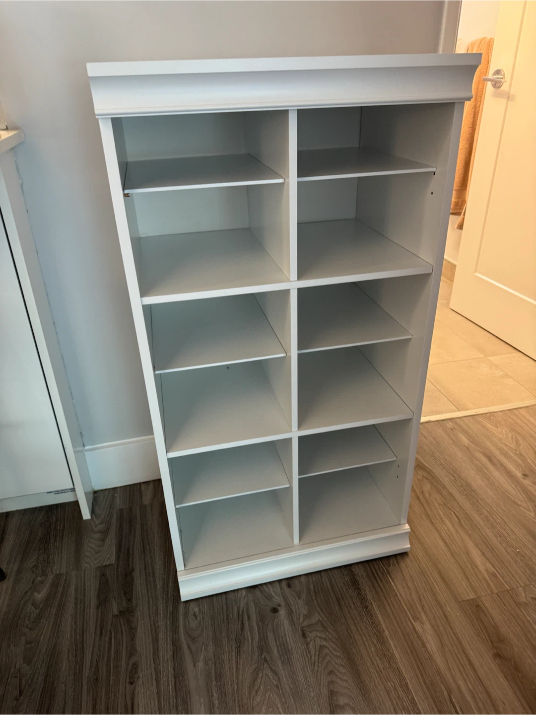 White 10-Cube Storage Shelf