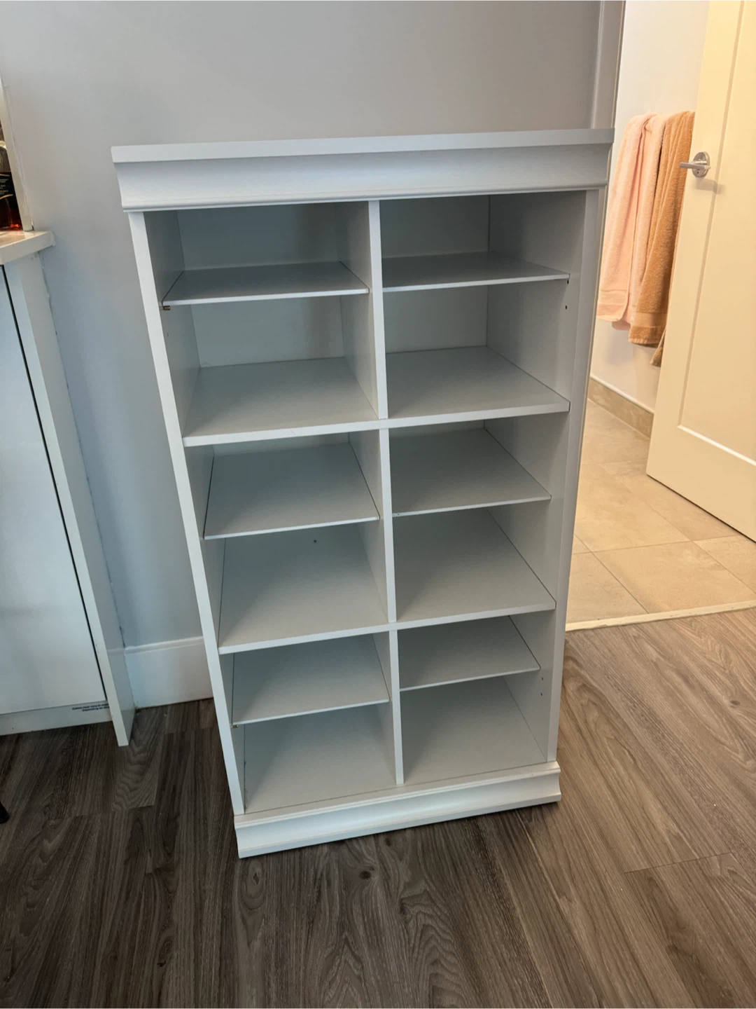White 10-Cube Storage Shelf - photo 2