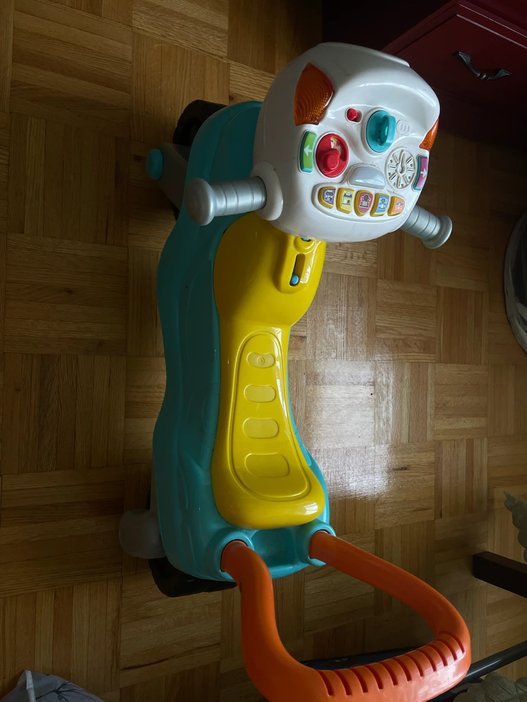 Ride-On Toy with Parent Handle - photo 2