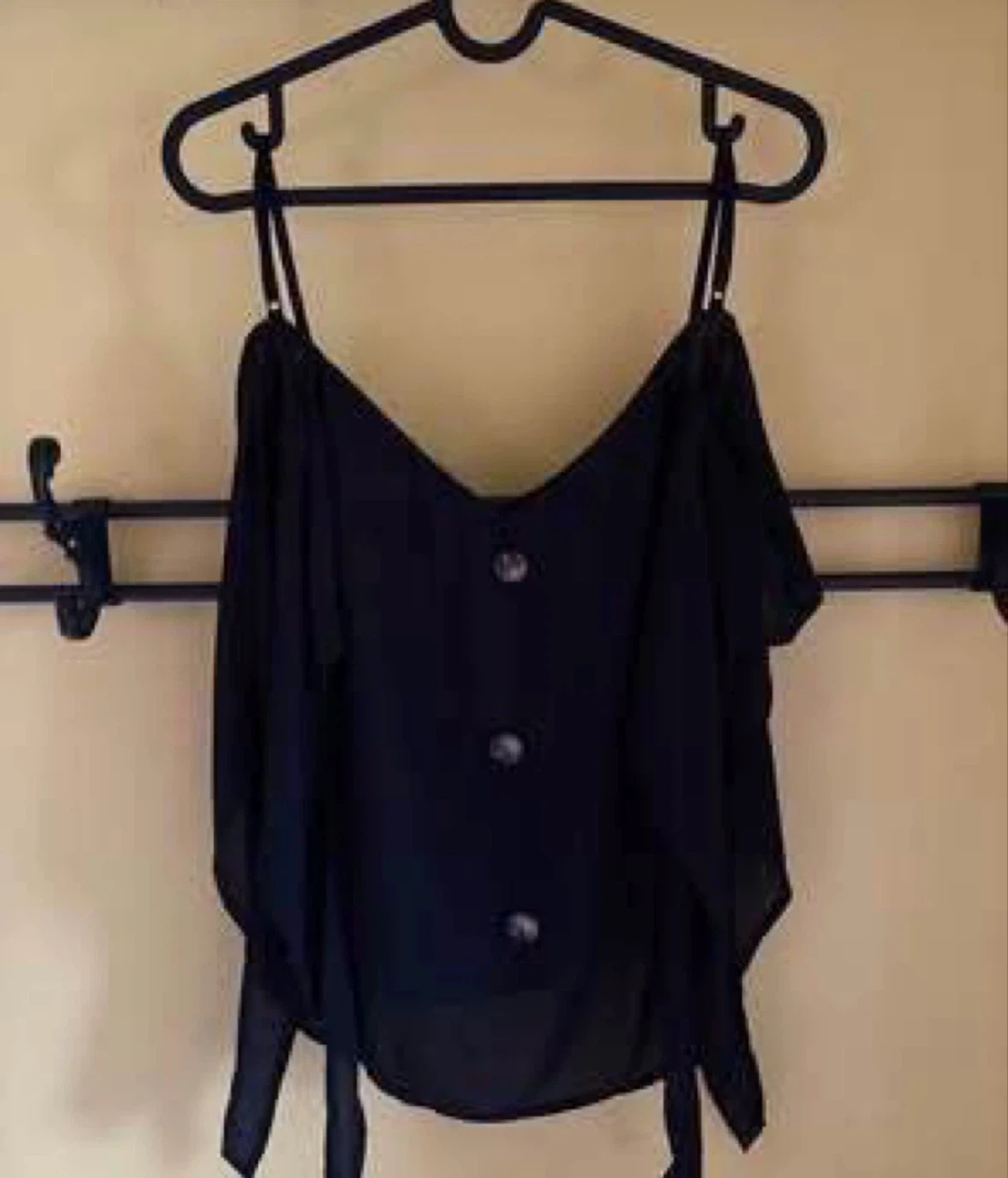 SHEIN black top (New) (Extra Small) (Free)