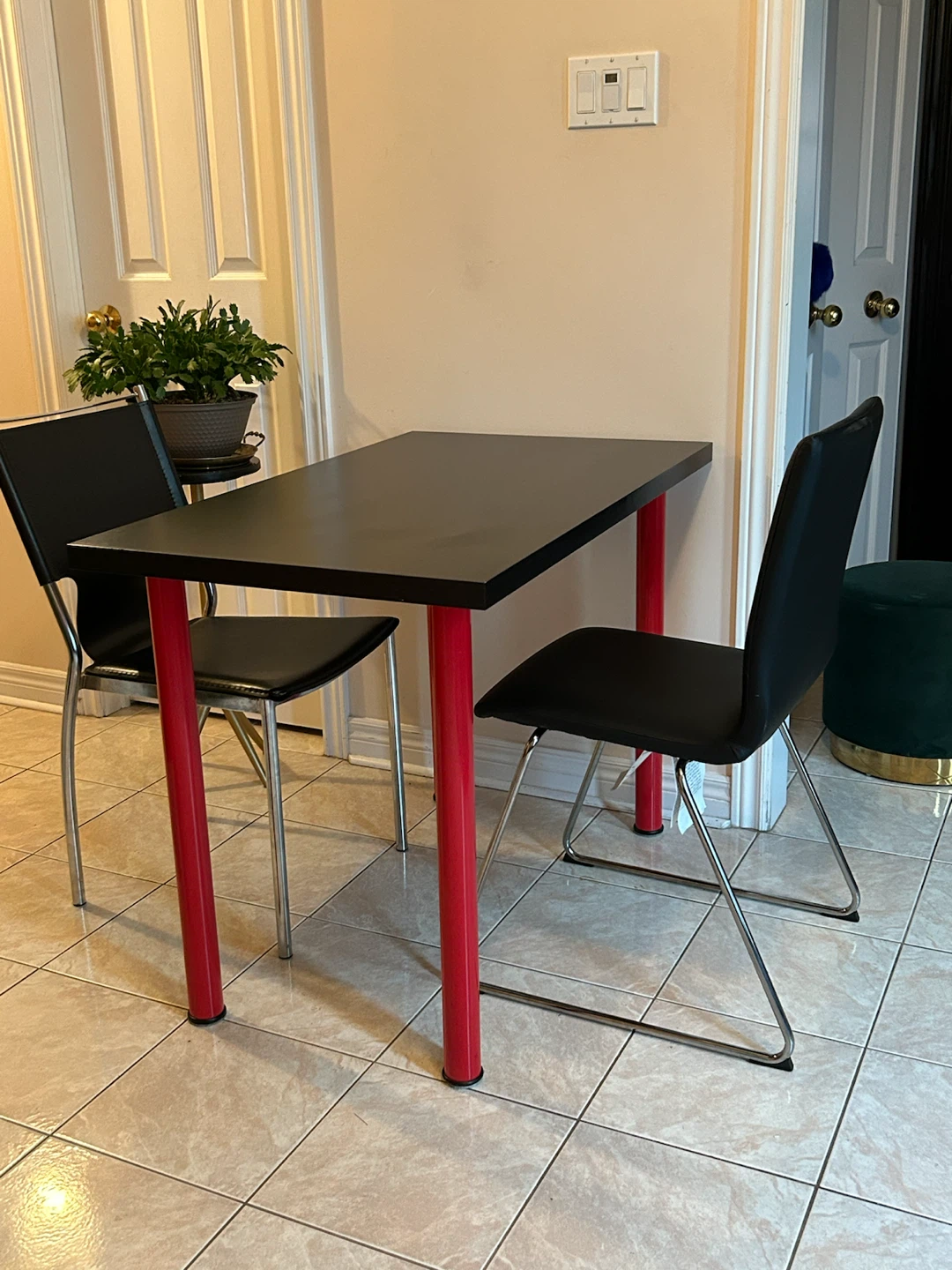 Black Dining Table with Red Legs and two moder leather chairs - photo 2