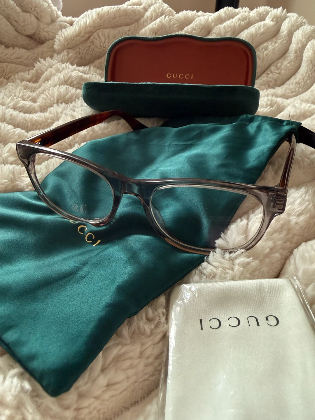 Gucci Frame/Glasses