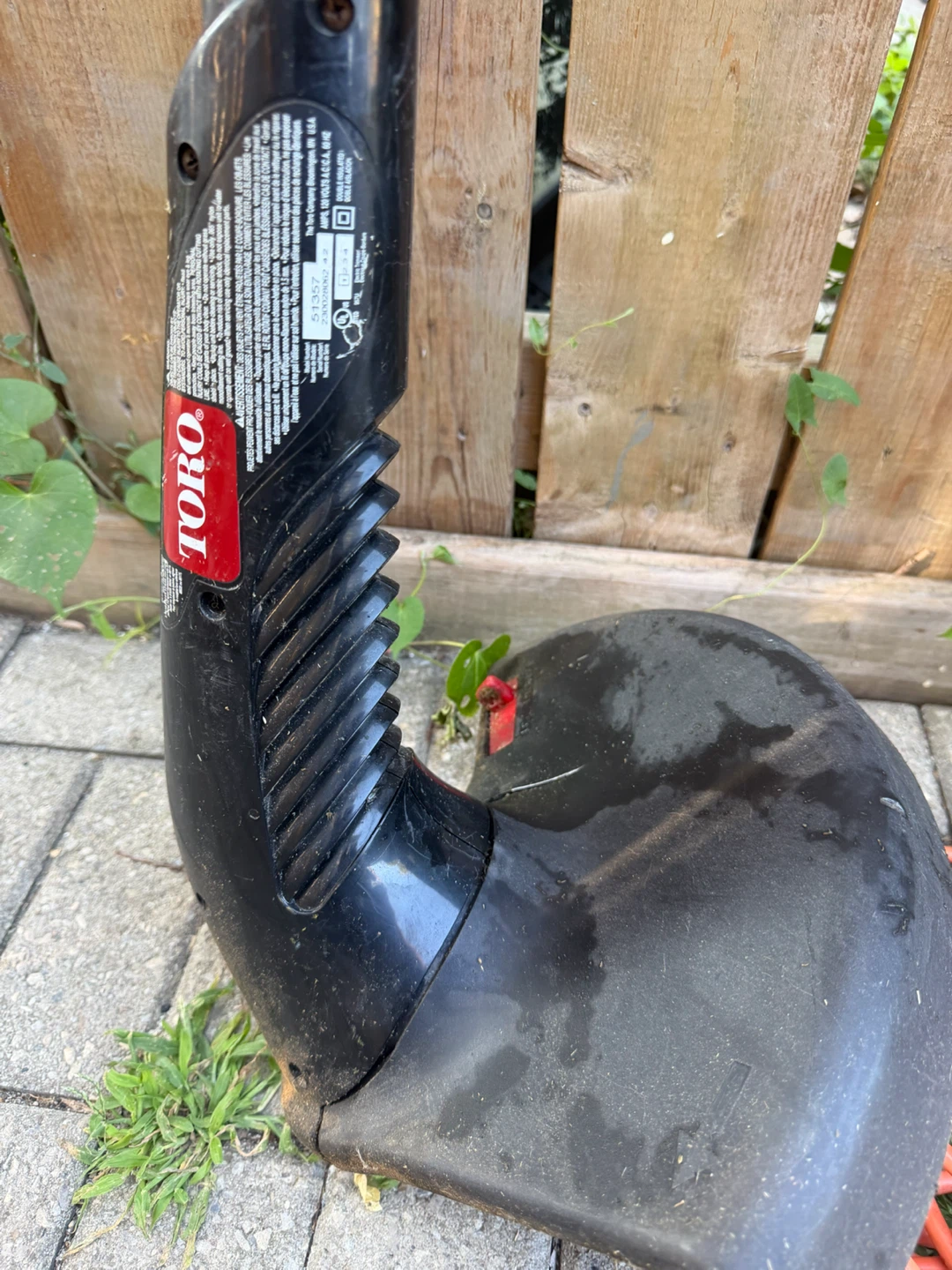 Toro 15" Electric Trimmer with long extension - photo 3