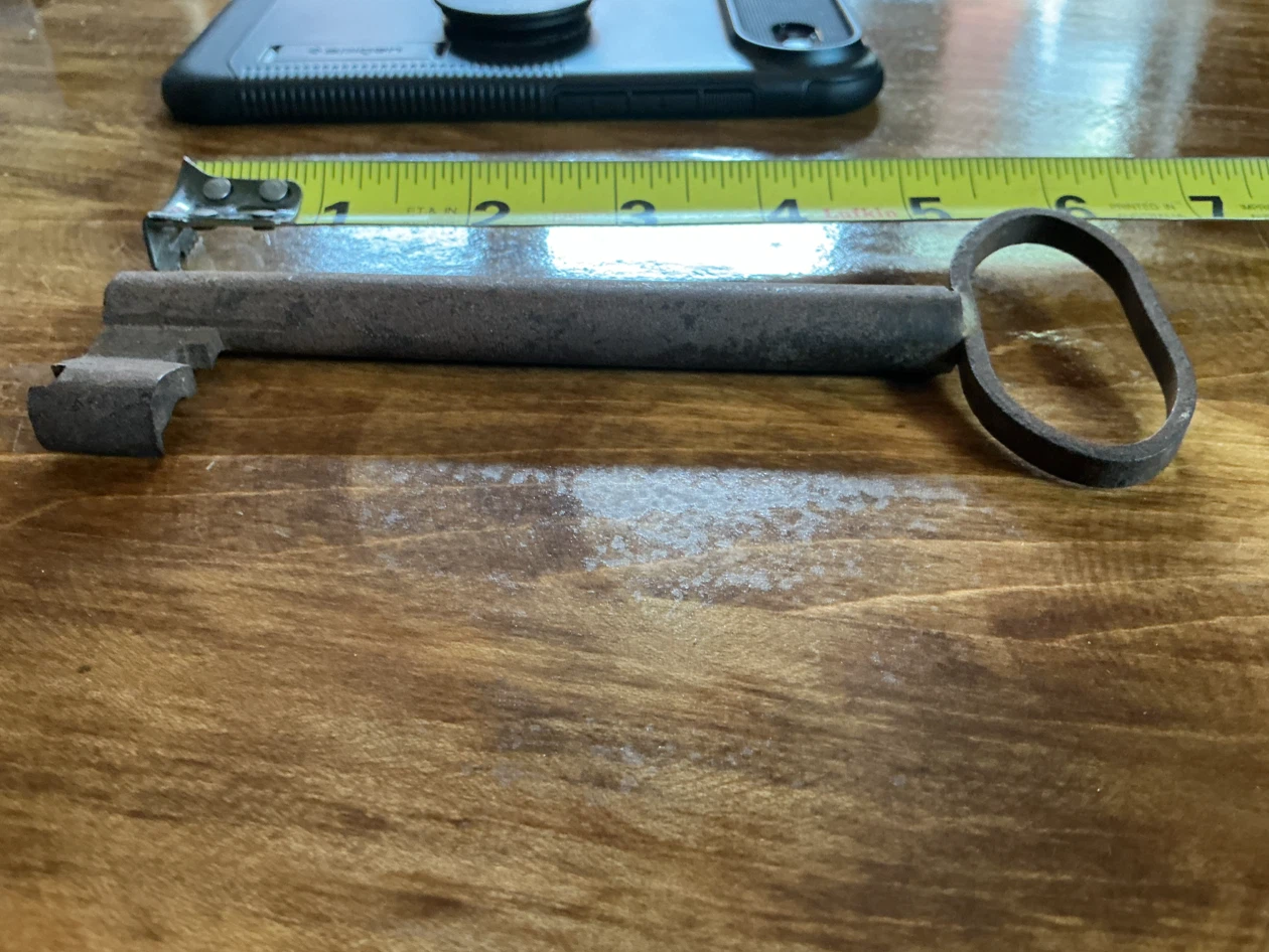 Antique Cast Iron Skeleton Large Gate Key ! - photo 2