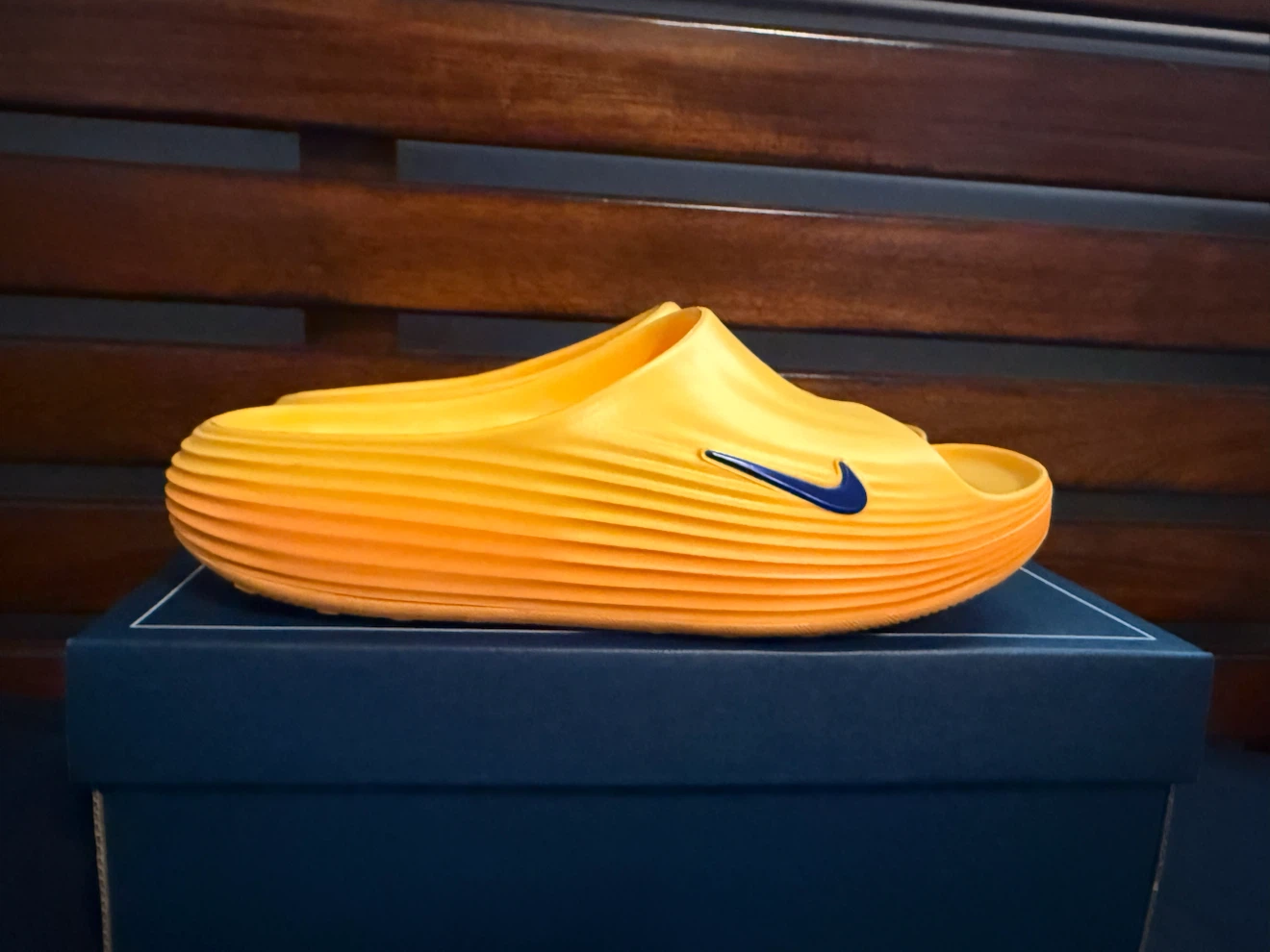 Nike ReactX Rejuven8 Slides Orange/Navy Men’s Size 12 *PREOWNED*