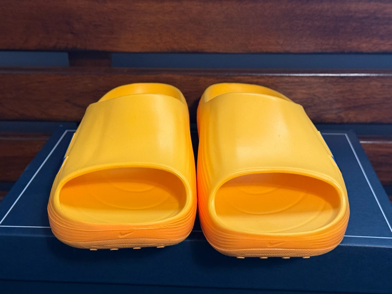 Nike ReactX Rejuven8 Slides Orange/Navy Men’s Size 12 *PREOWNED* - photo 2