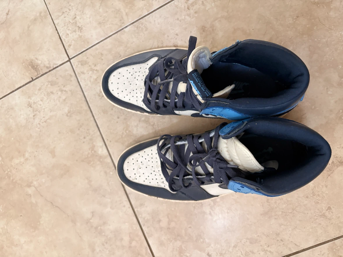 Air Jordan 1 High OG 'University Blue'