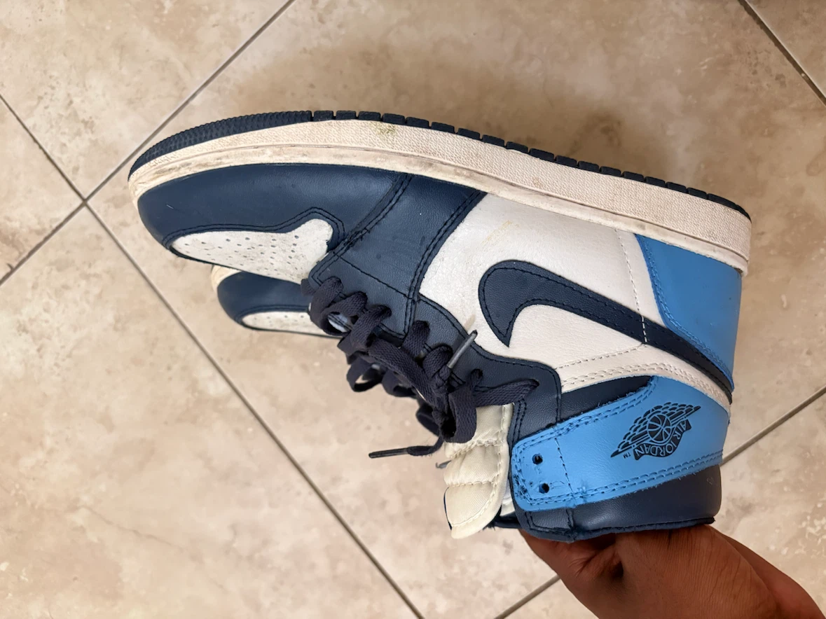 Air Jordan 1 High OG 'University Blue' - photo 2