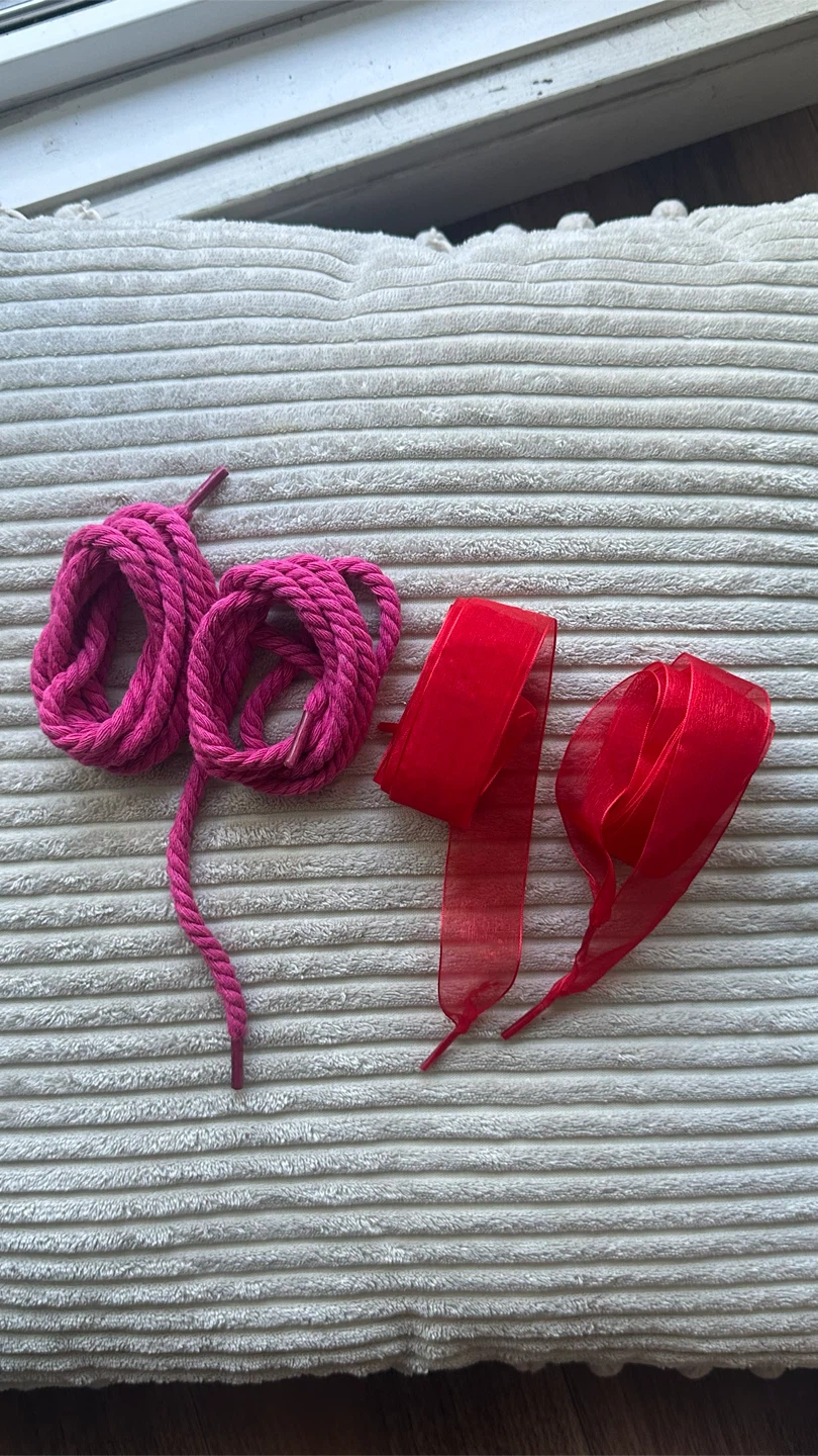 Fashion shoelace