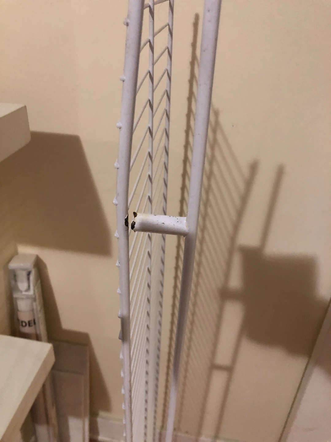 White wire shelving unit - photo 2