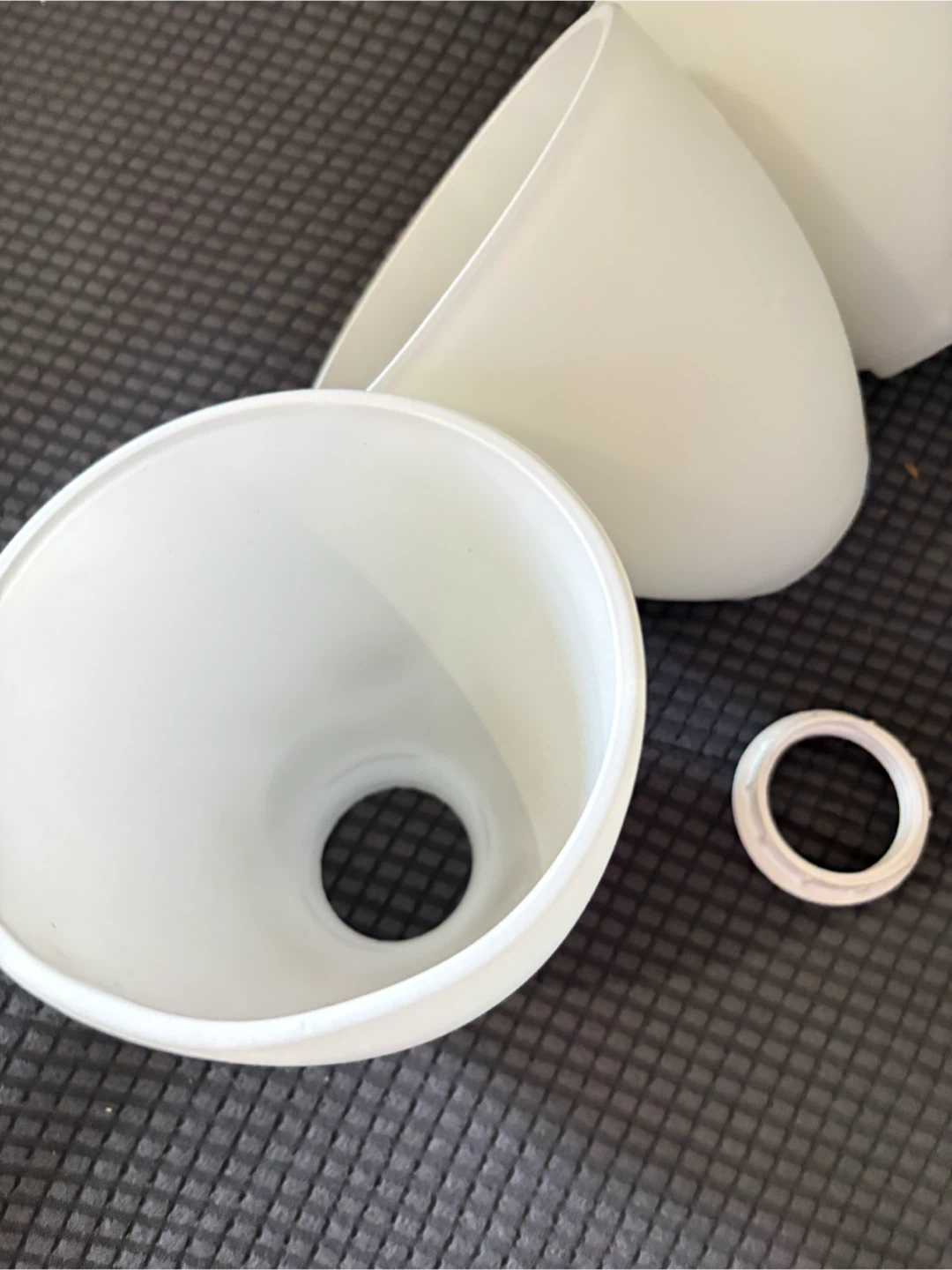 Set of 3 White Glass Lamp Shades - photo 3