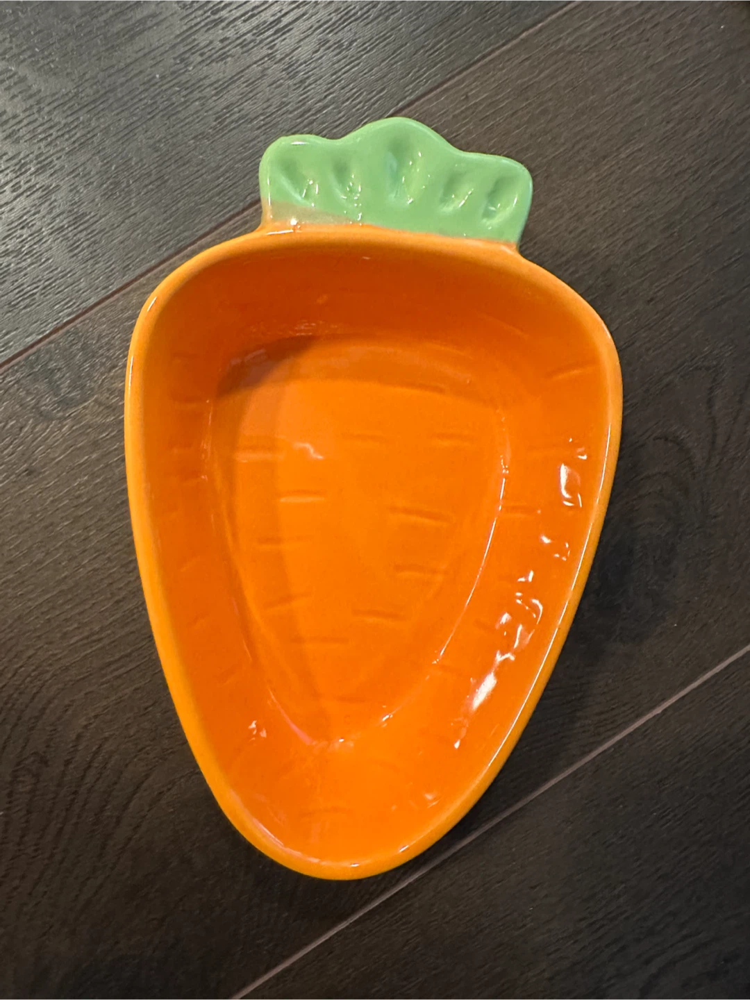 Carrot Shaped Dish